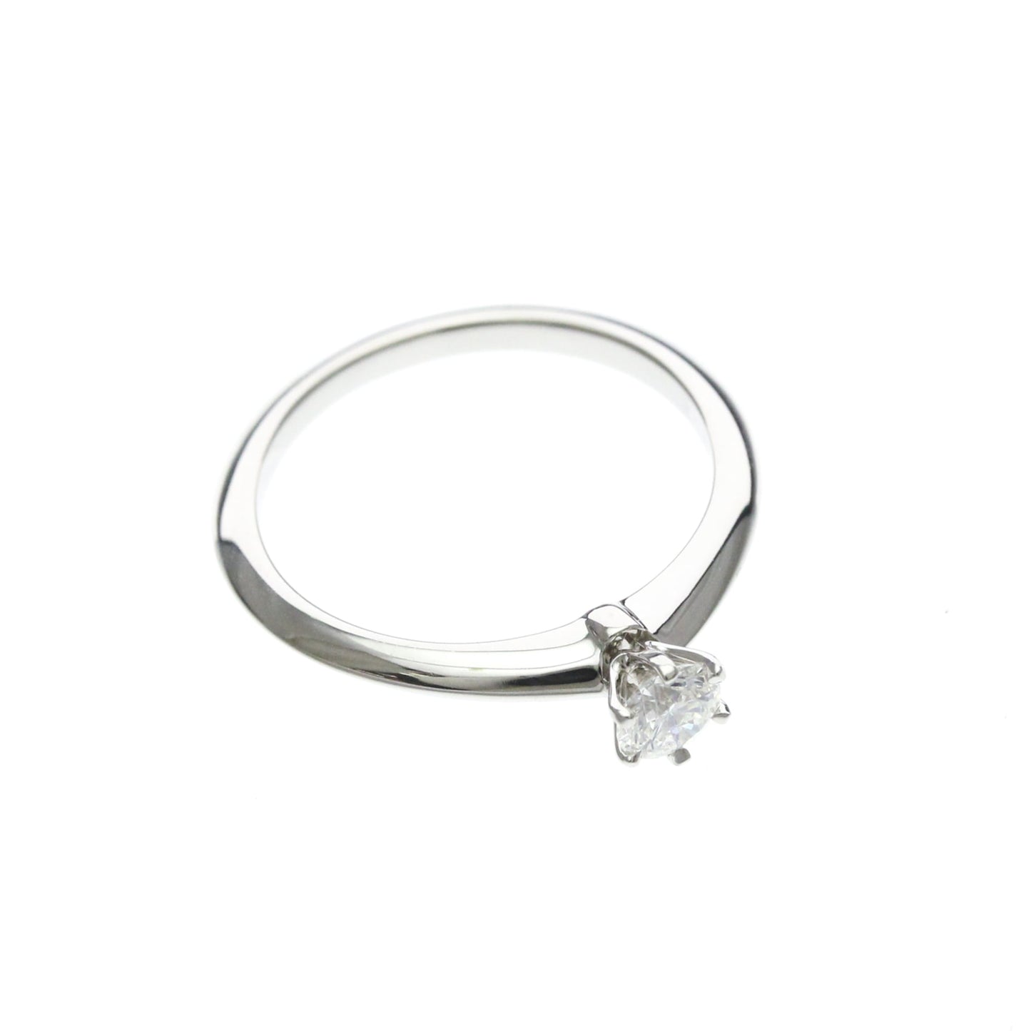 Tiffany Solitaire · Platinum · Diamond