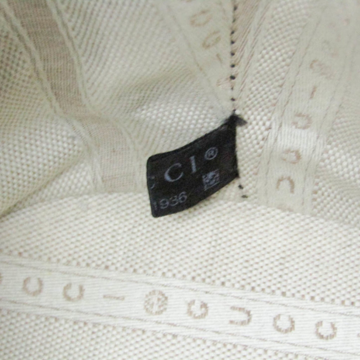 Gucci Bright Diamante · Leather