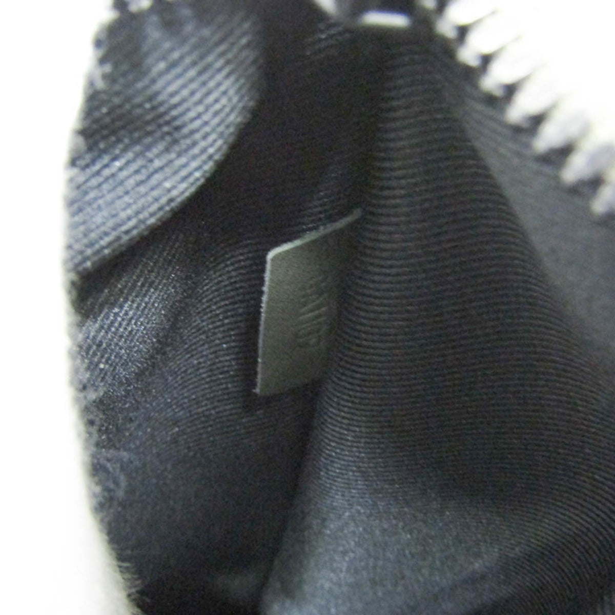 Louis Vuitton Flat Messenger · Monogram Shadow