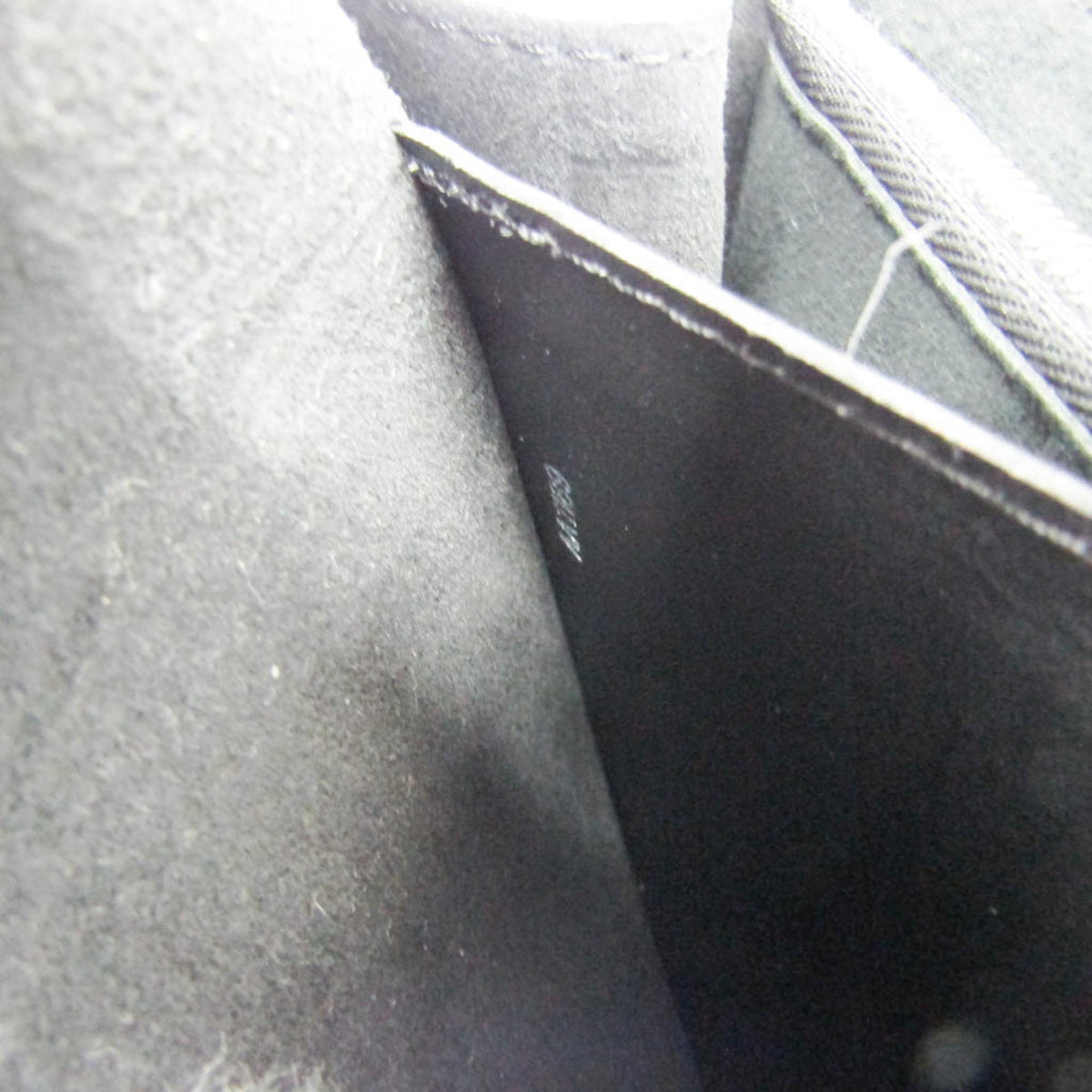Louis Vuitton Bumbag Dauphine · Monogram Giant