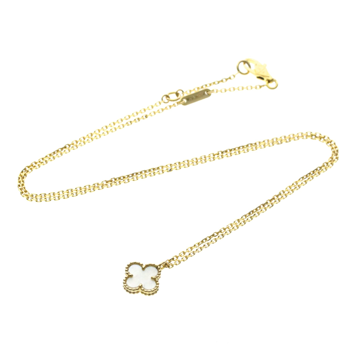 Van Cleef & Arpels Sweet Alhambra · Mother-of-Pearl