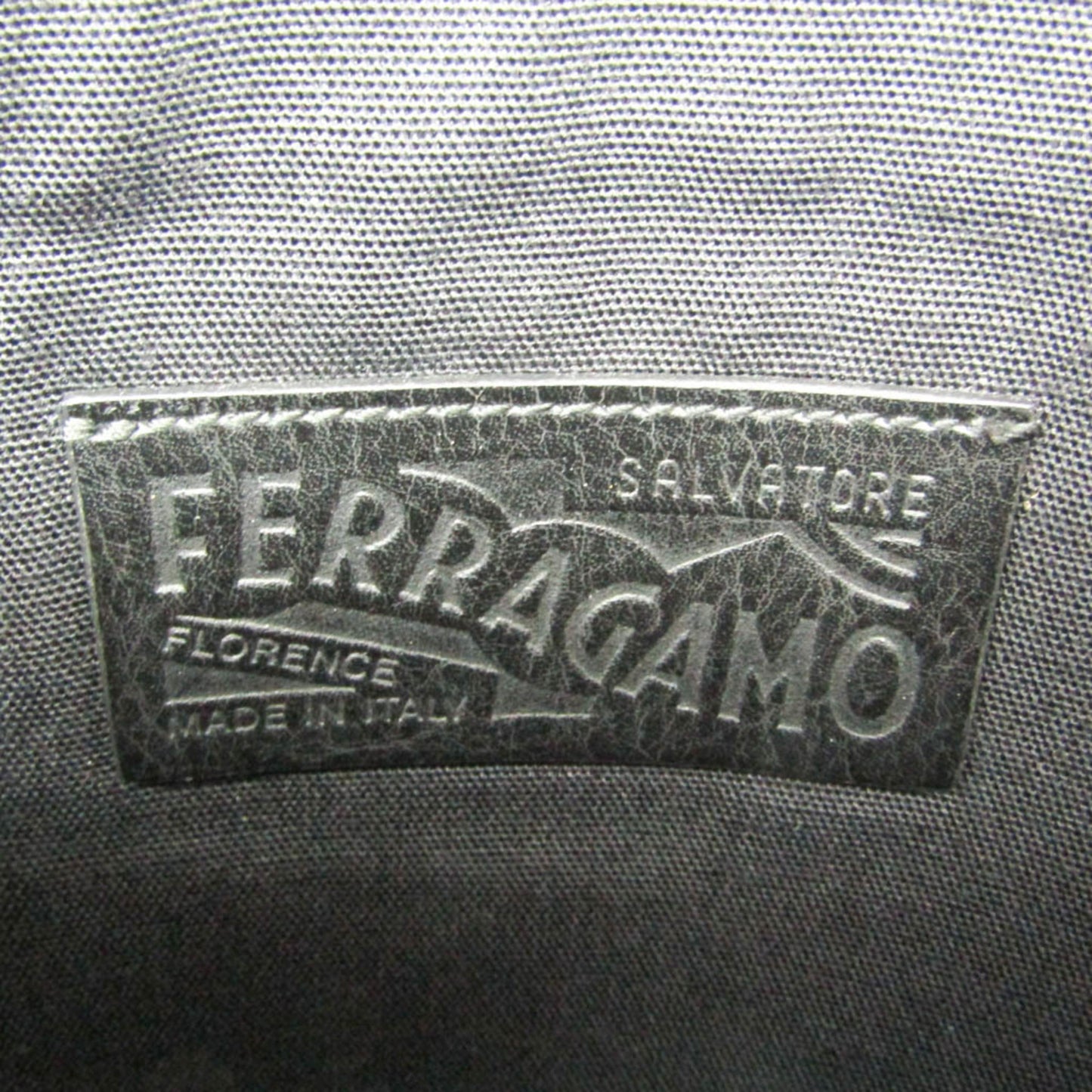 Salvatore Ferragamo · Leather Messenger