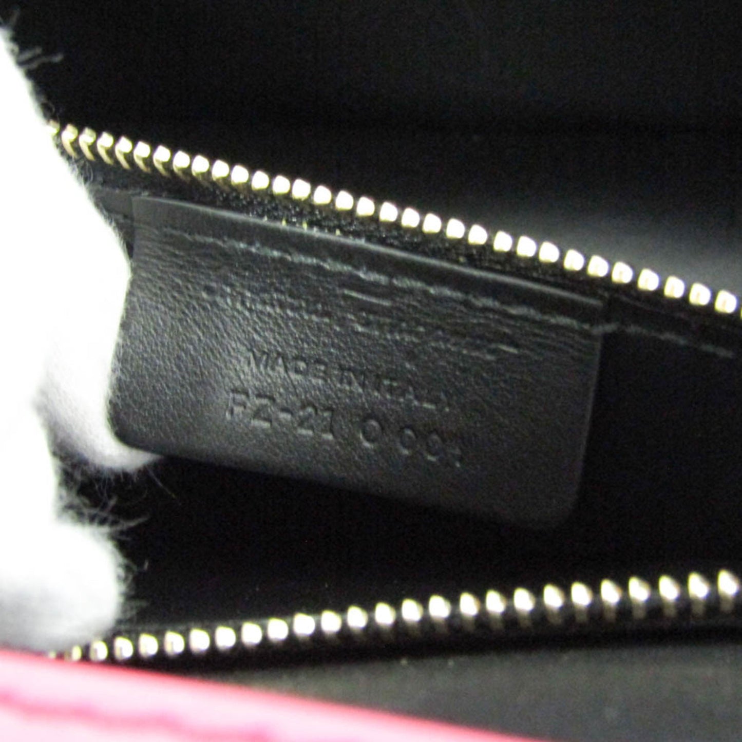 Salvatore Ferragamo Vara · Leather