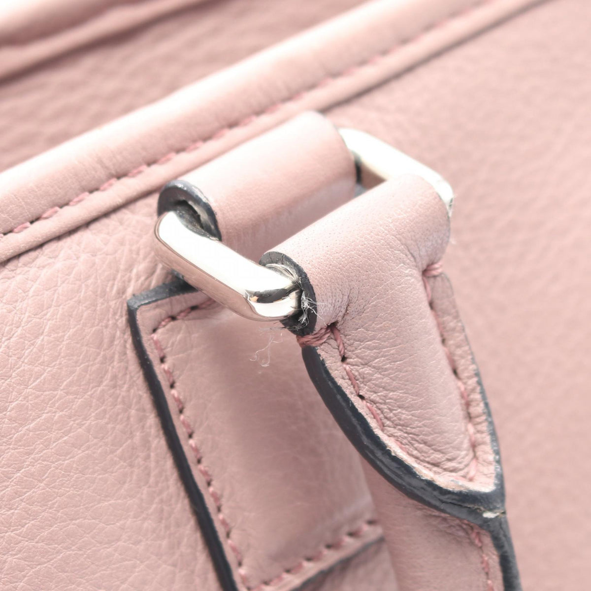 Loewe Amazona 28 · Leather