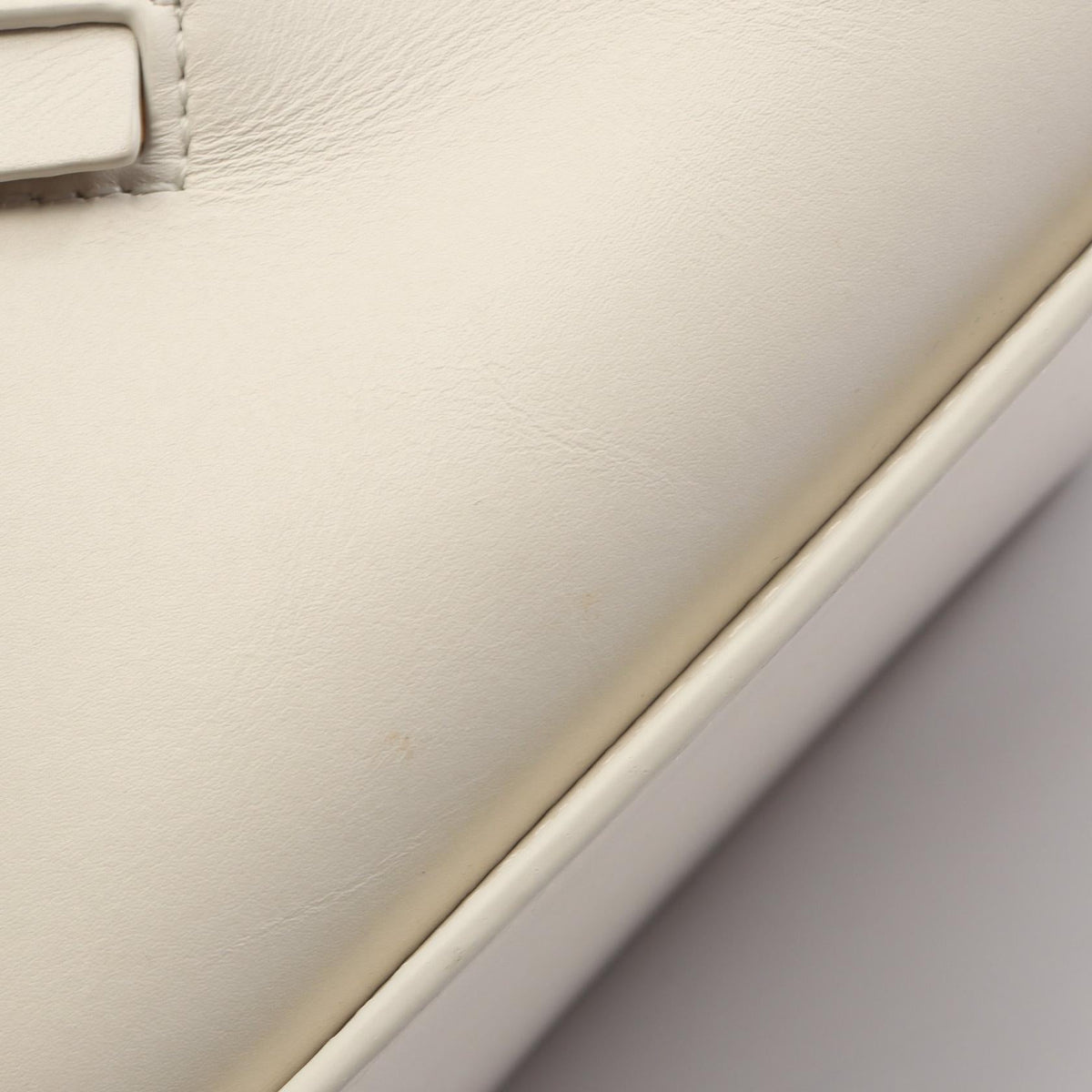 Loewe Hammock Compact · Leather
