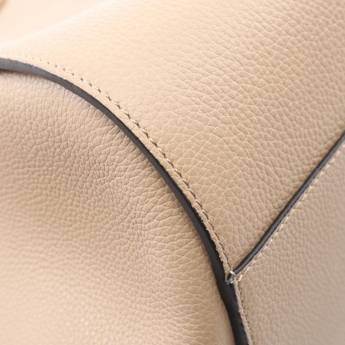 Loewe Hammock Small · Leather