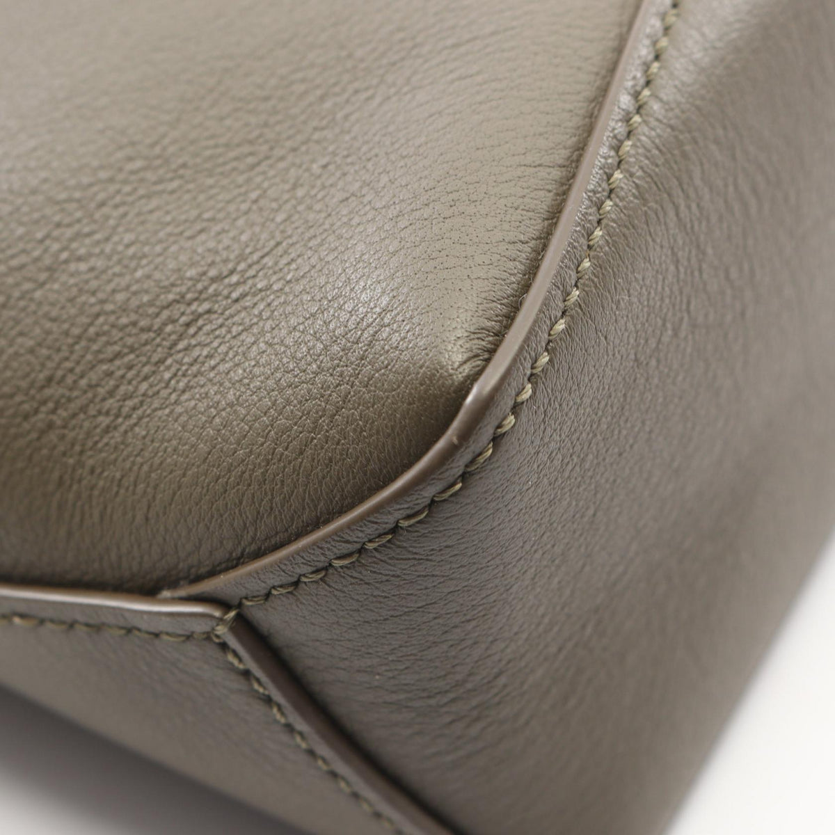 Loewe Puzzle Edge Mini