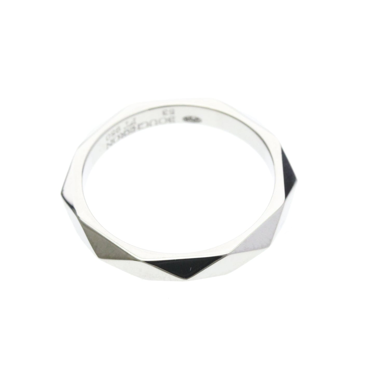 Boucheron Faceted · Platinum