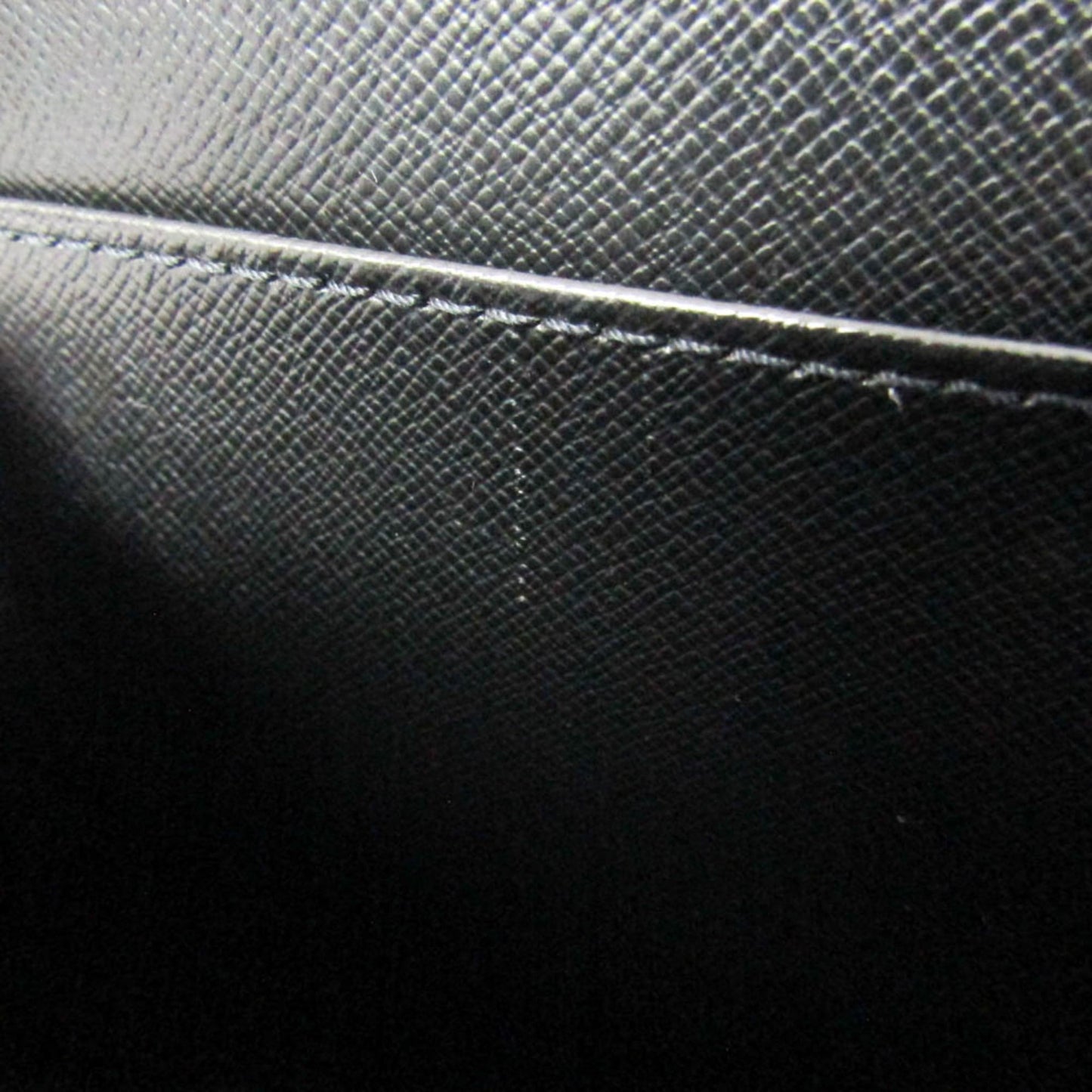 Louis Vuitton Taiga Moscow · Briefcase
