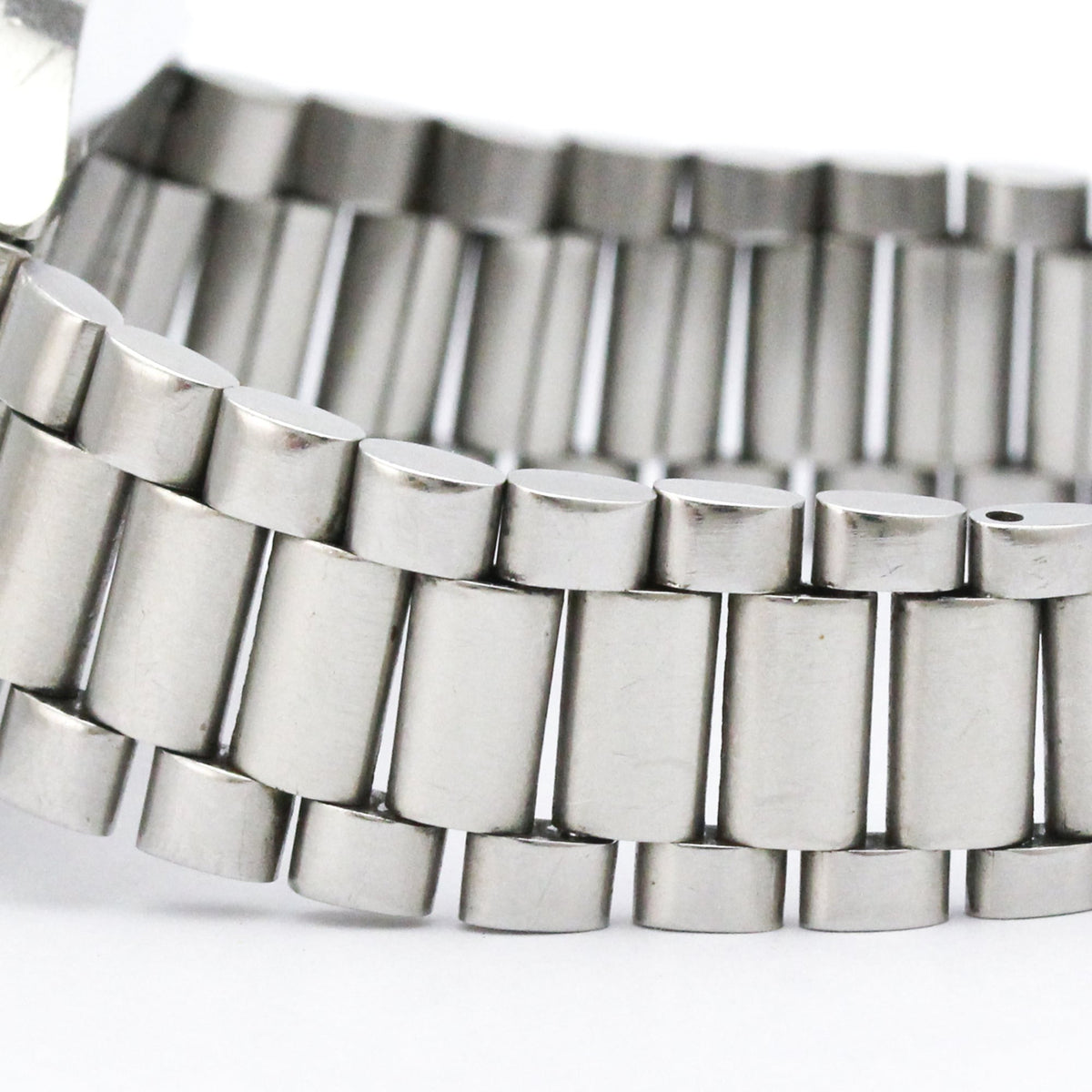 Omega Seamaster Cosmic · Steel · Automatic