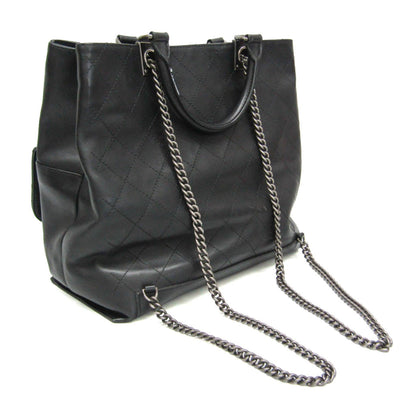 Chanel Diamond Stitch · Chain Shoulder