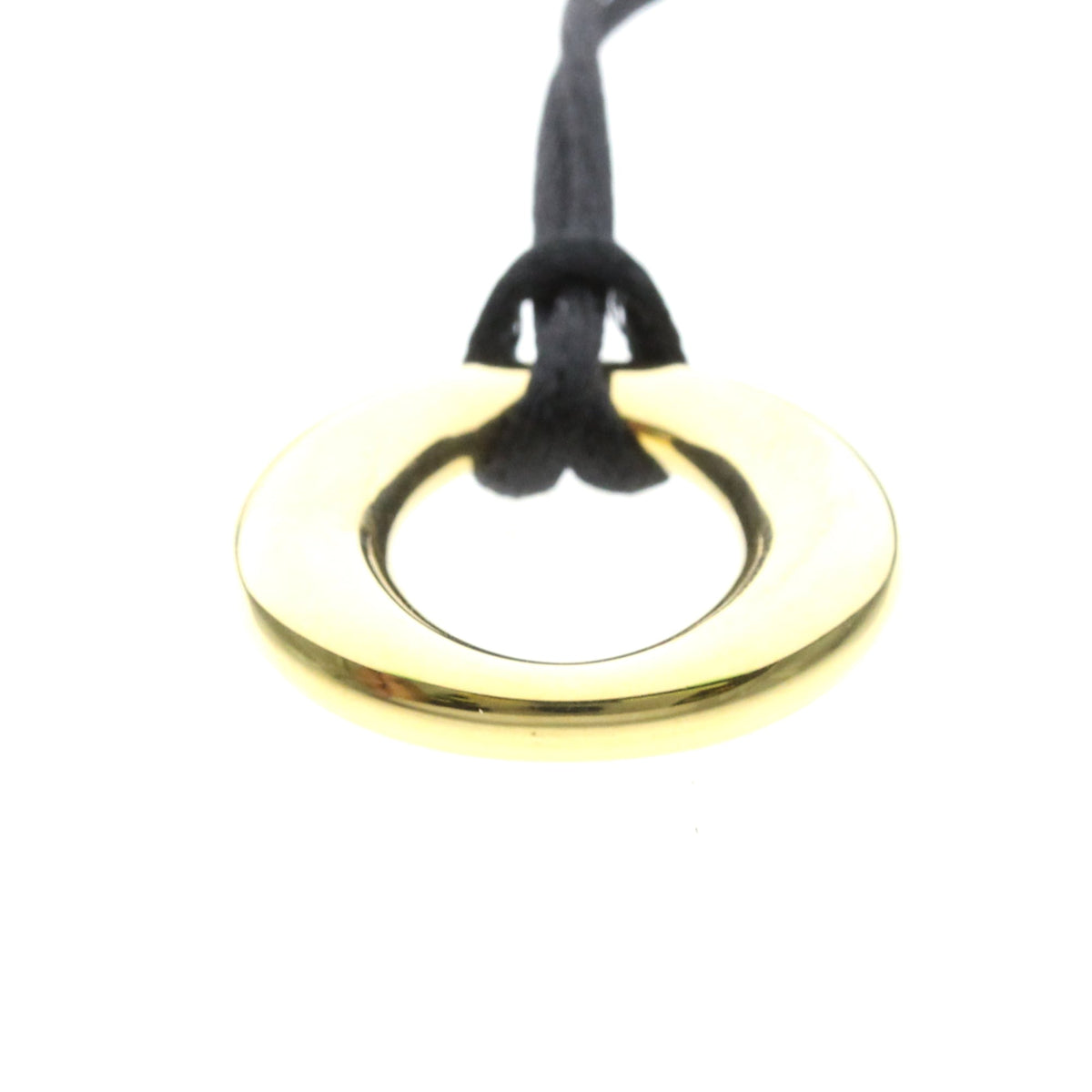 Tiffany Sebiana · 18K Yellow Gold