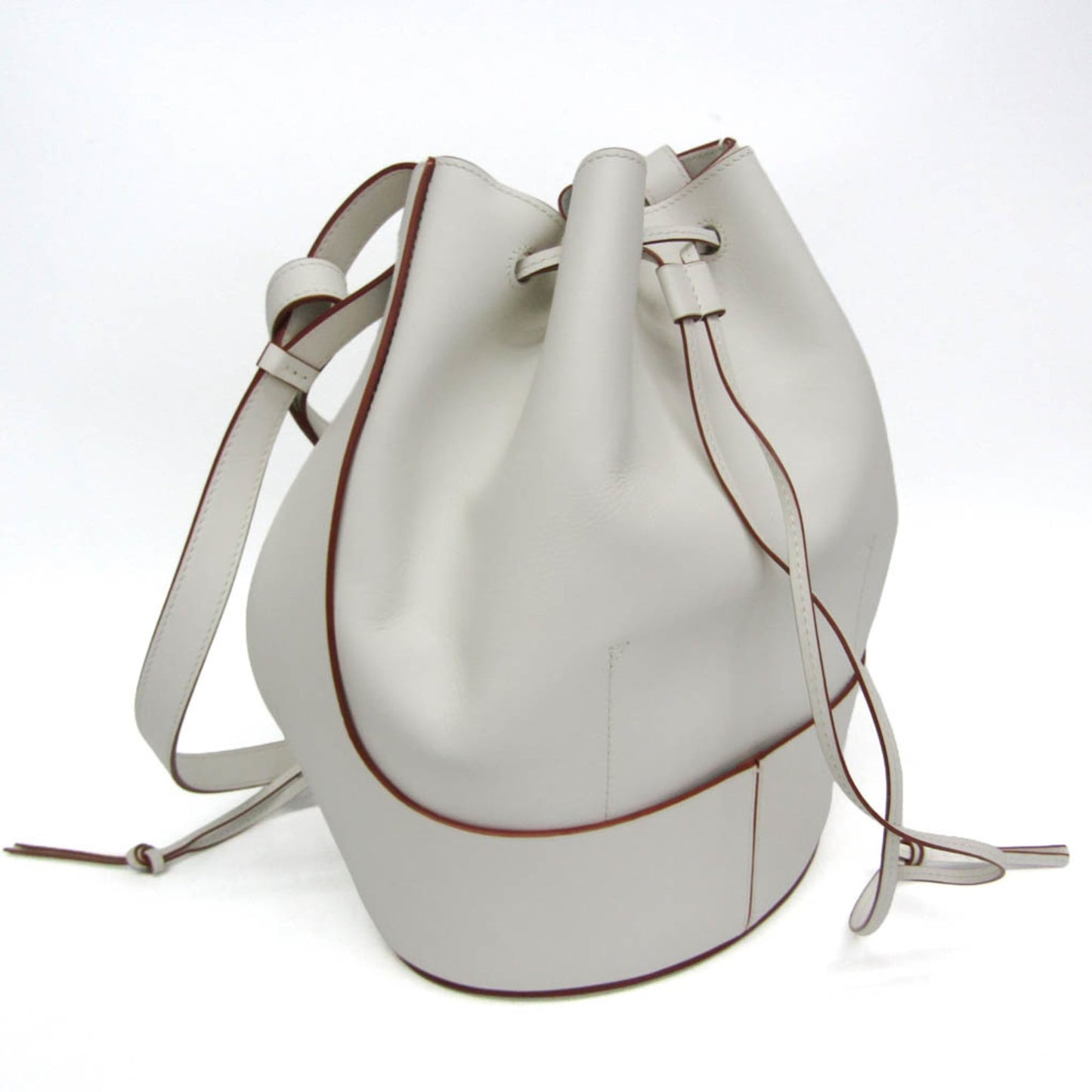 Loewe Balloon Medium · Leather