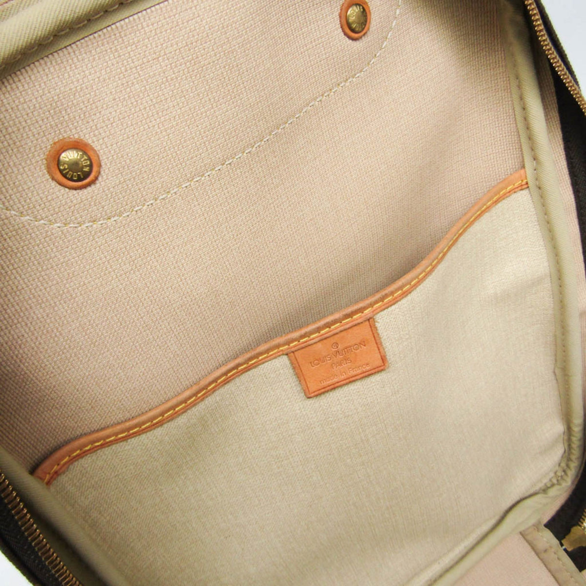 Louis Vuitton Excursion · Monogram