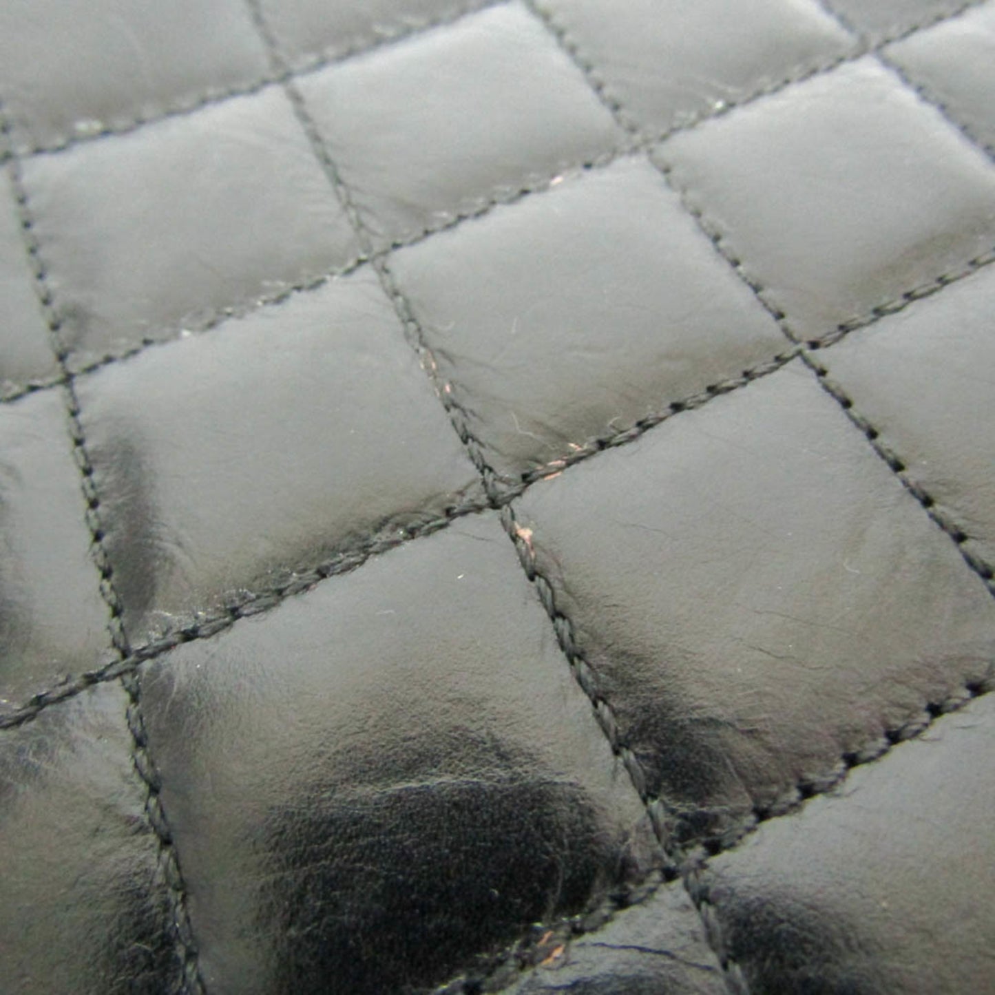 Chanel Coco Mark · Round Chain · Leather