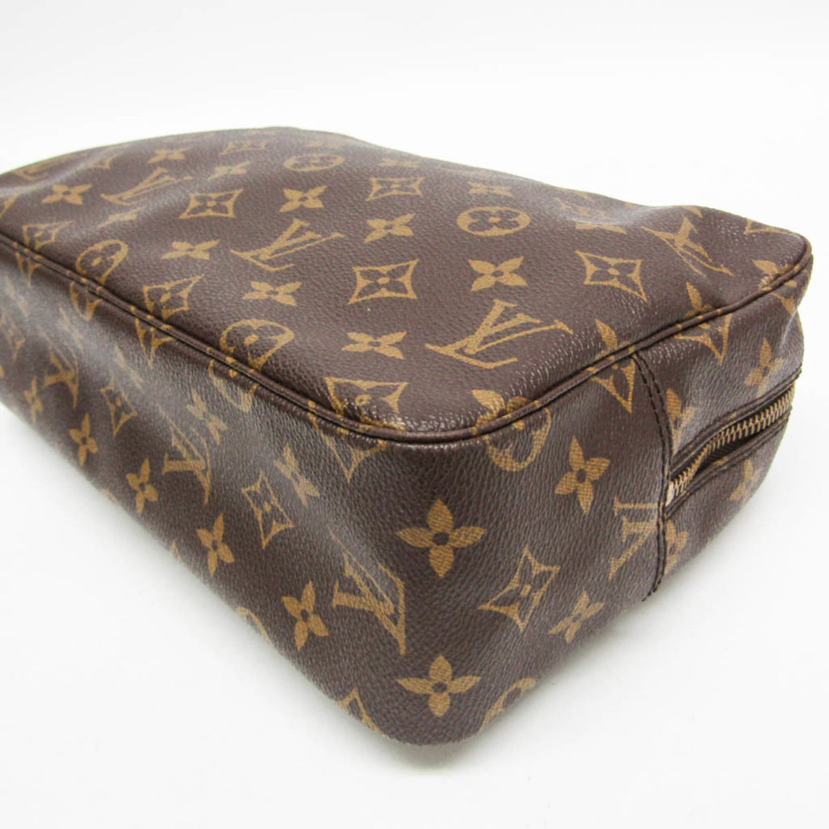 Louis Vuitton Toiletry Pouch 28 · Monogram