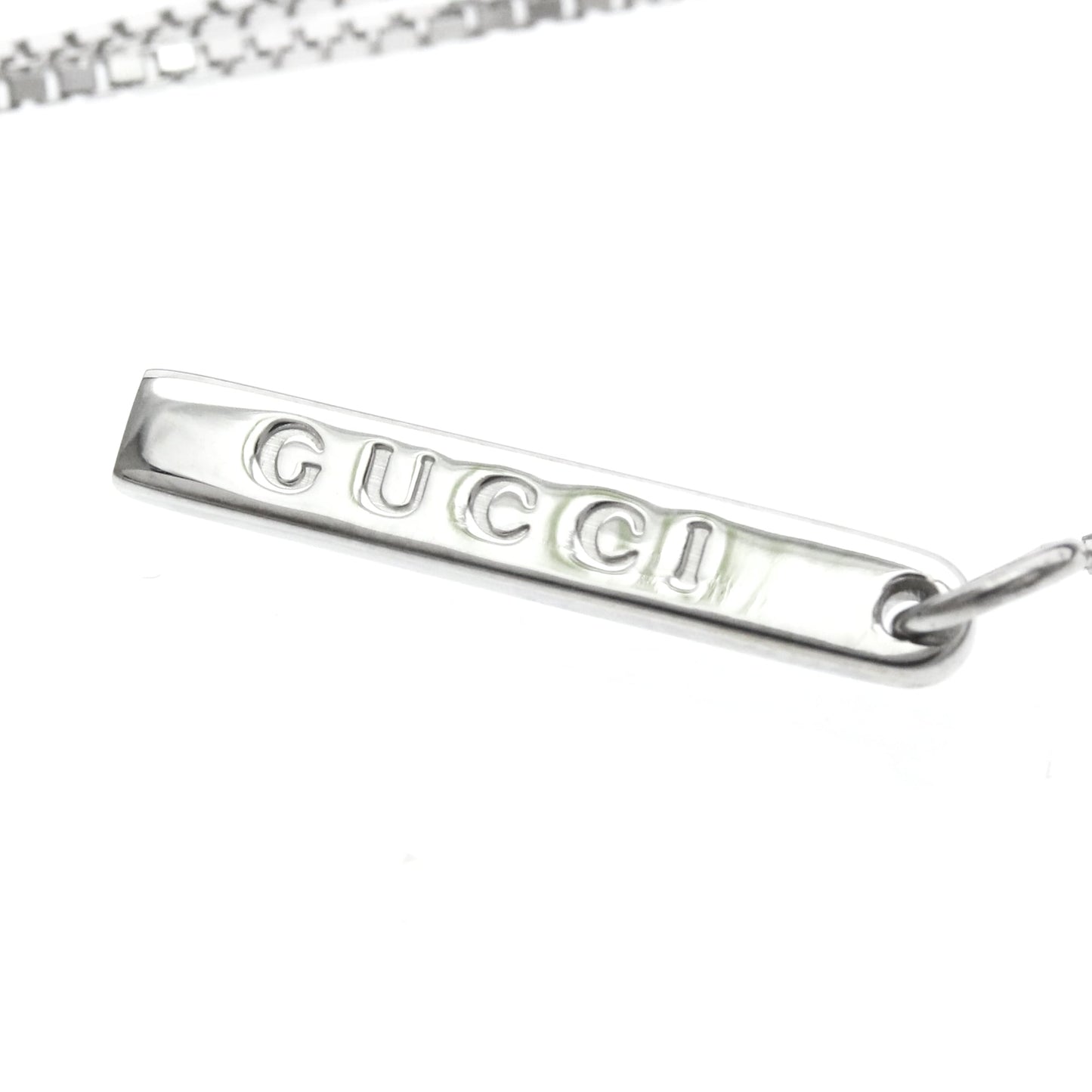 Gucci Lariat · 18K White Gold