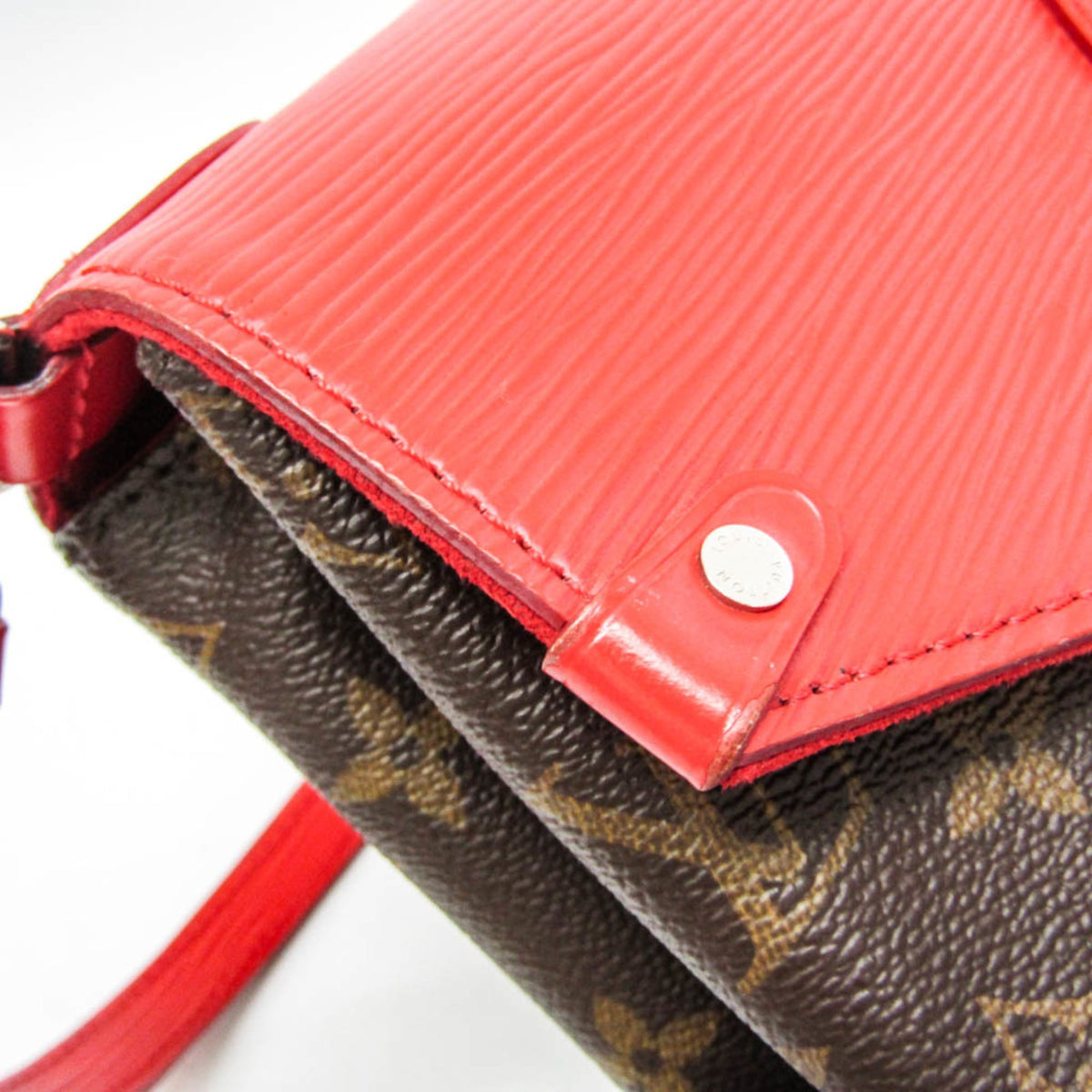 Louis Vuitton Saint-Michel · Monogram