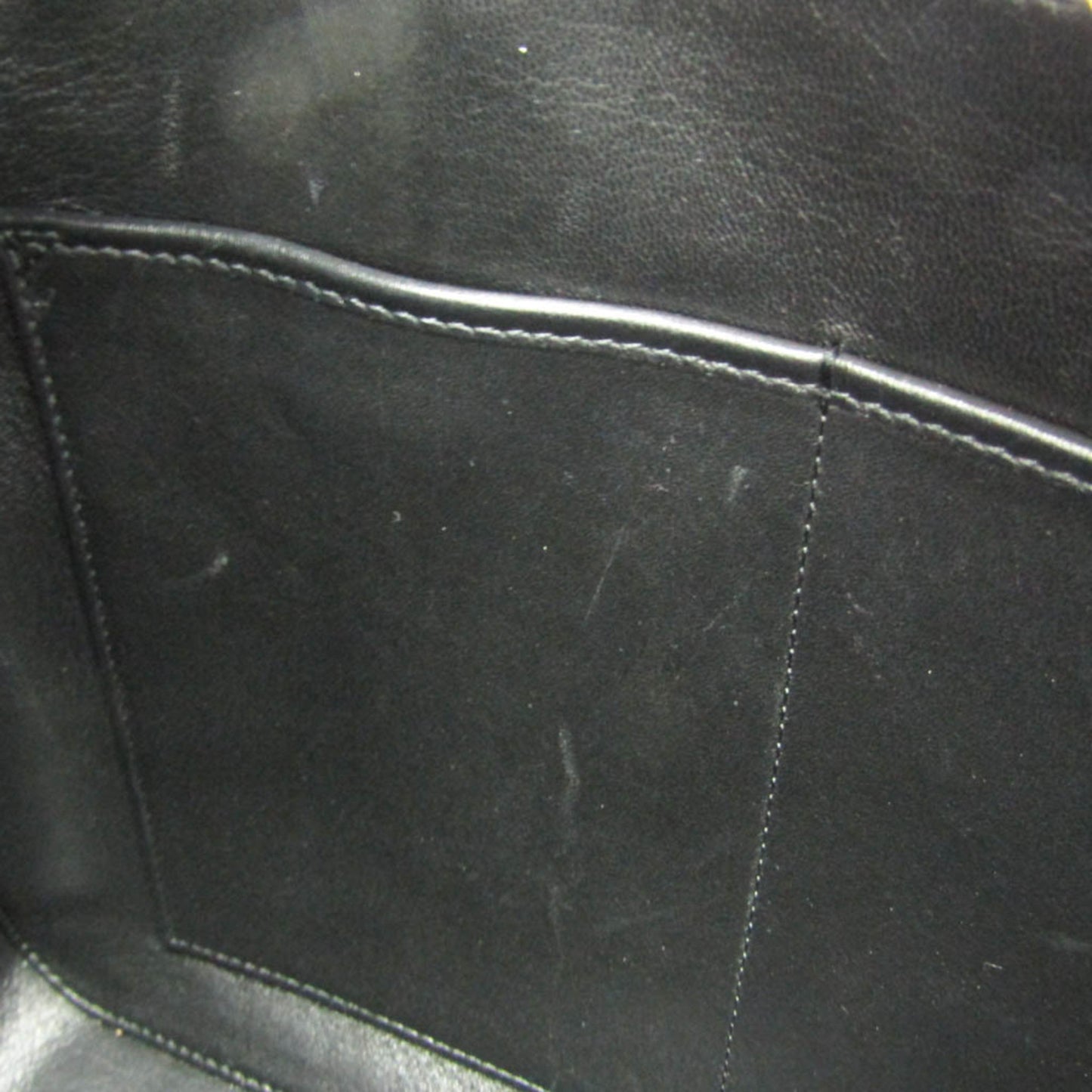 Valentino Garavani Lockstuds · Leather