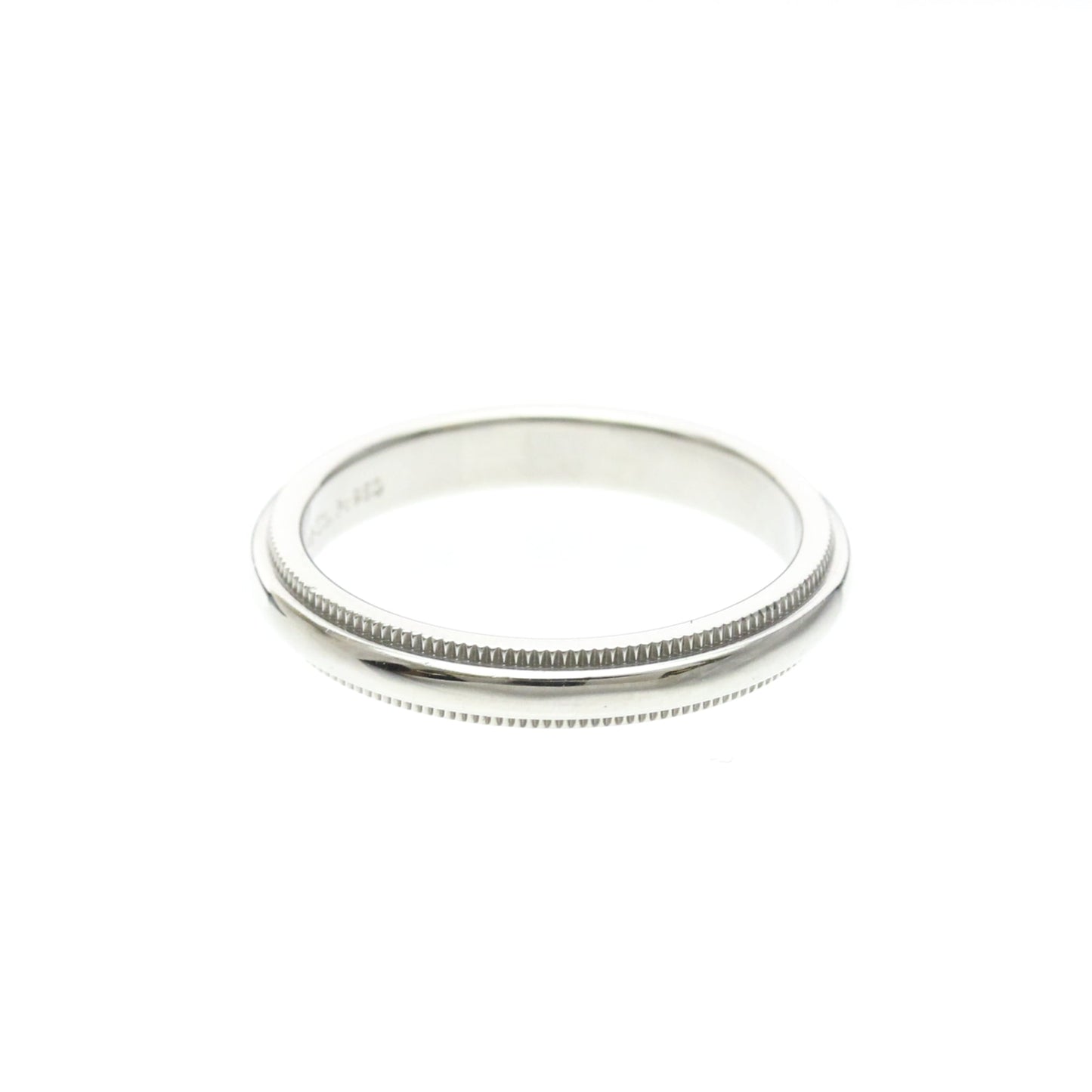 Tiffany Milgrain · Platinum