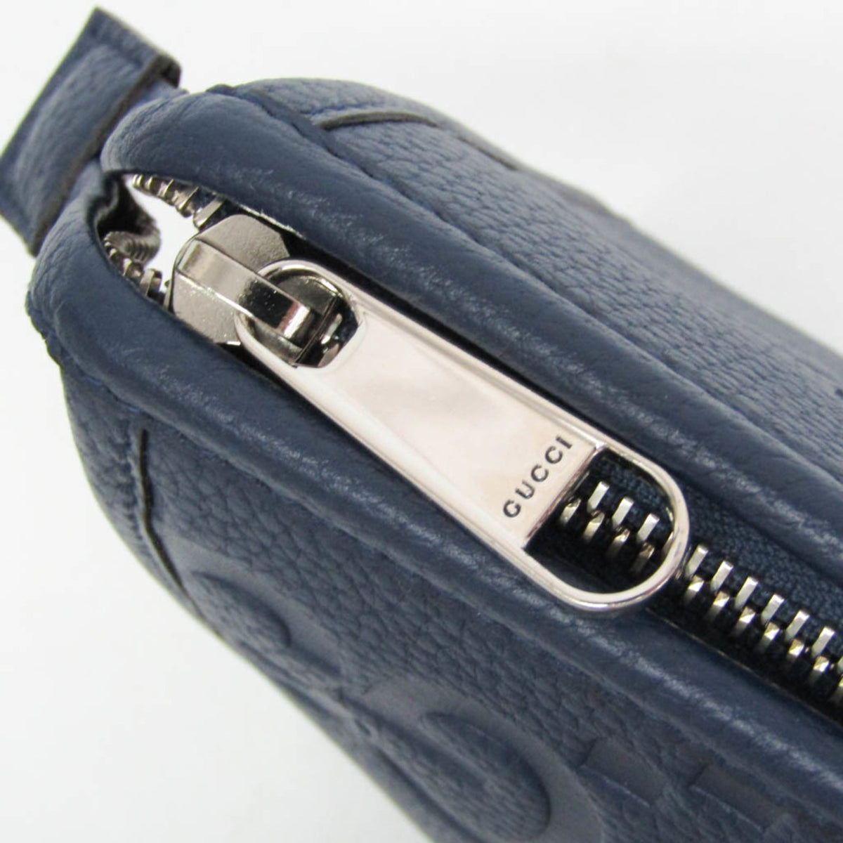 Gucci Jumbo GG · Leather Clutch