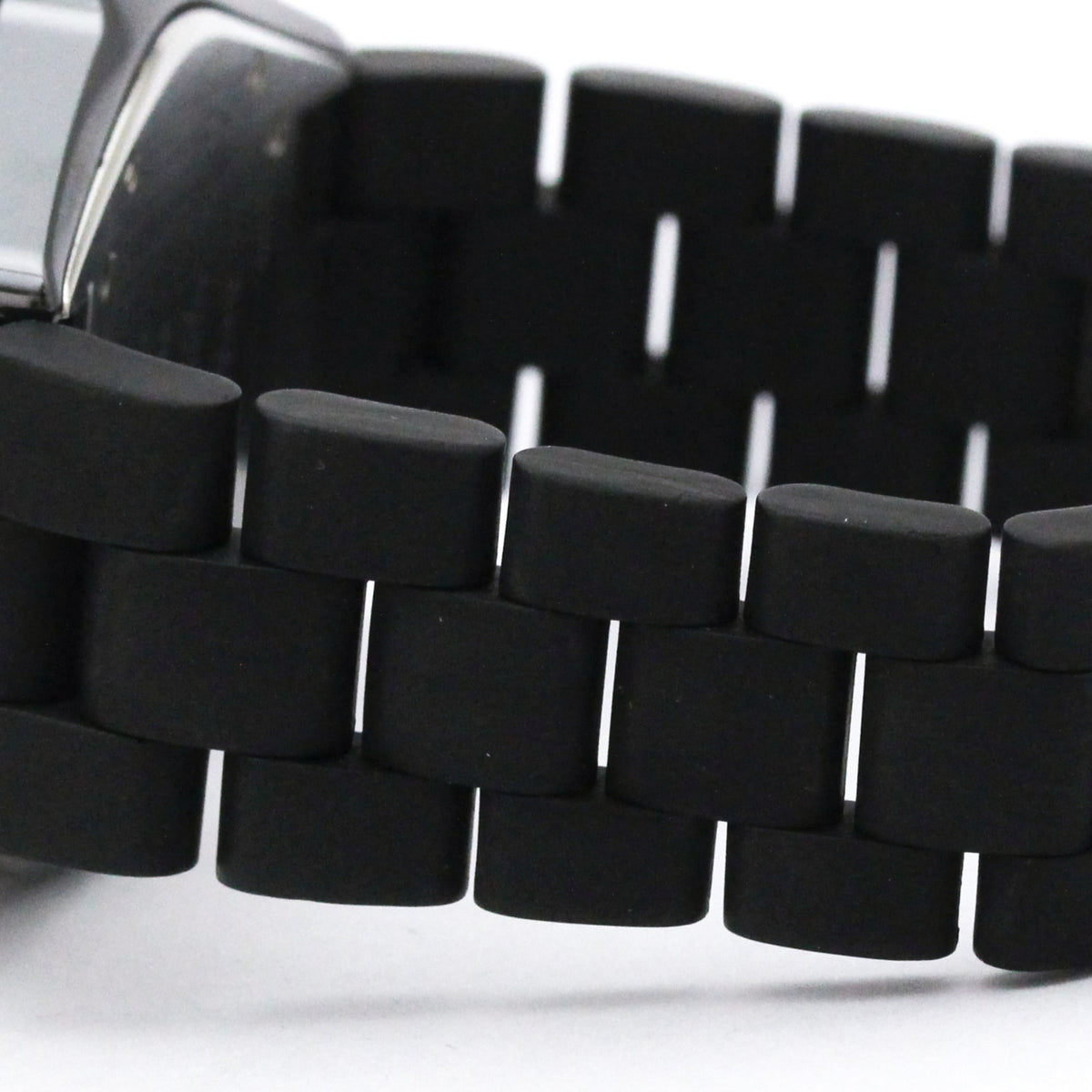 Chanel J12 · Ceramic · Automatic