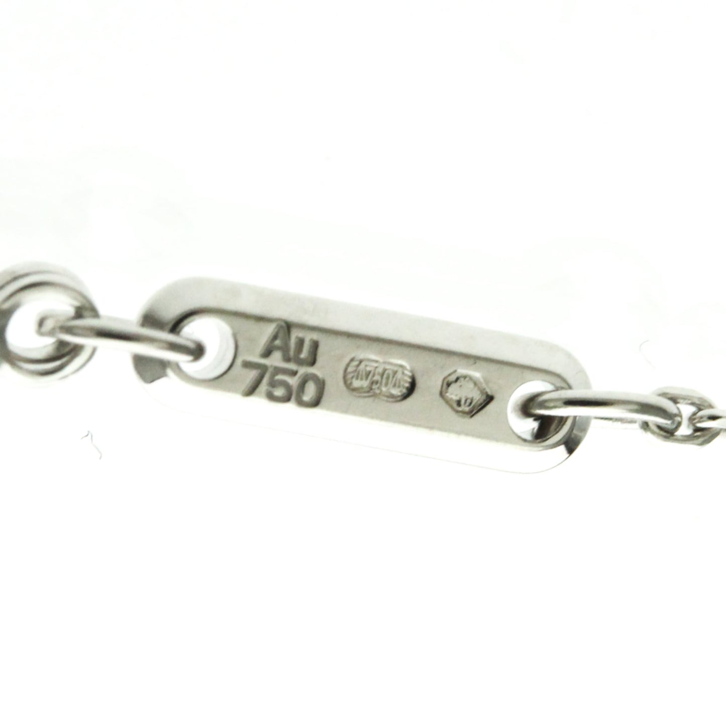 Chopard Happy Diamonds · 18K White Gold