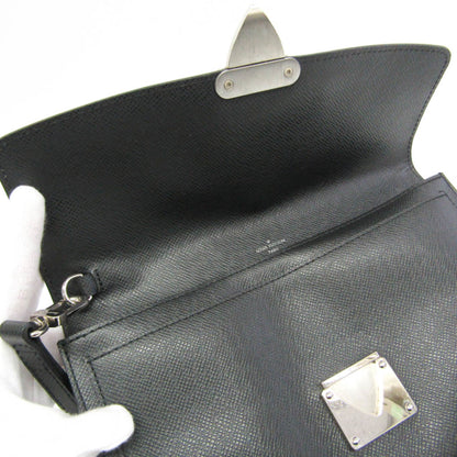 Louis Vuitton Taiga Veraiya · Ardoise