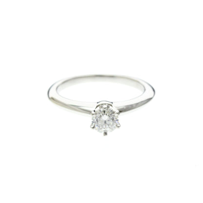 Tiffany Solitaire · Platinum · Diamond