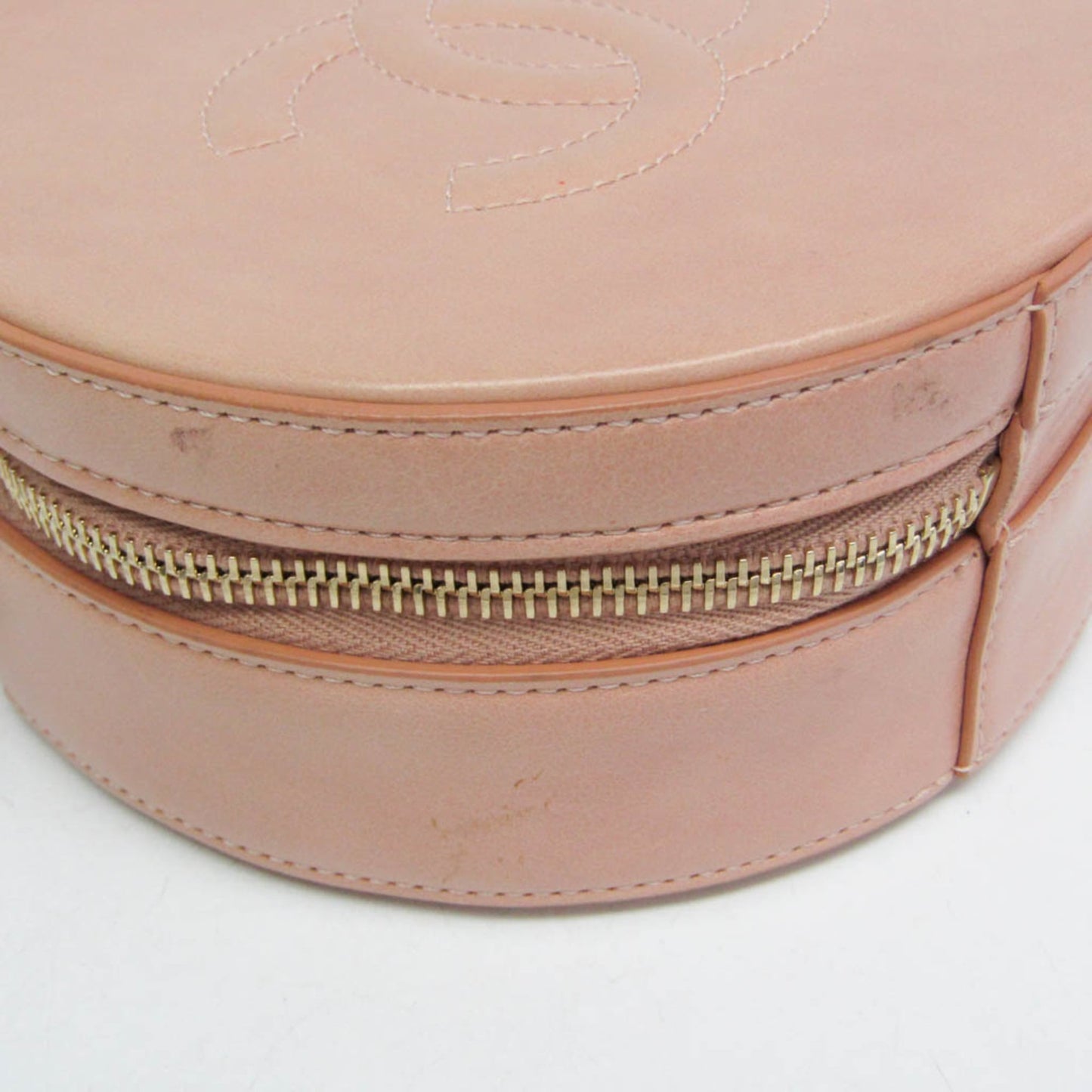 Chanel Matelassé Round As Earth · Leather