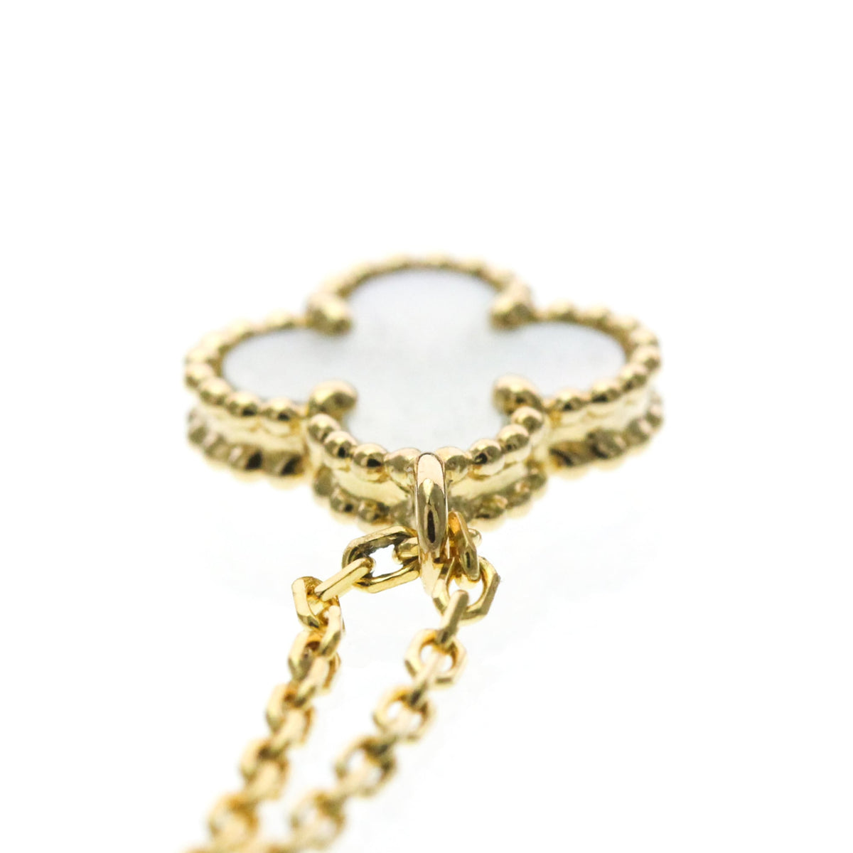 Van Cleef & Arpels Sweet Alhambra · Mother-of-Pearl