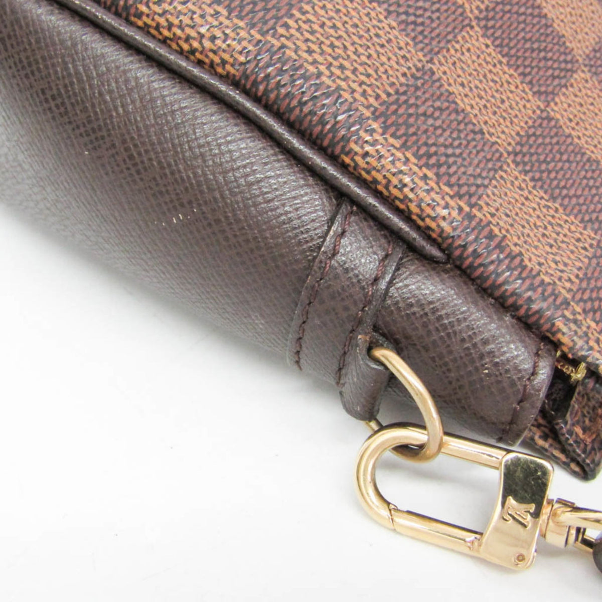 Louis Vuitton Damier · Makeup Pouch
