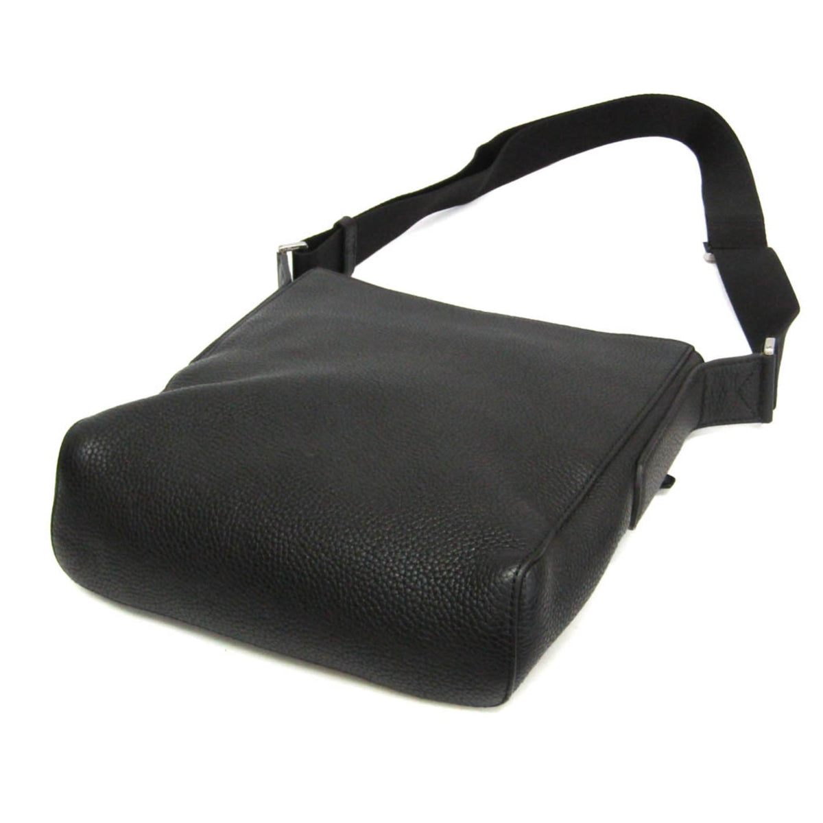Salvatore Ferragamo Gancini · Leather