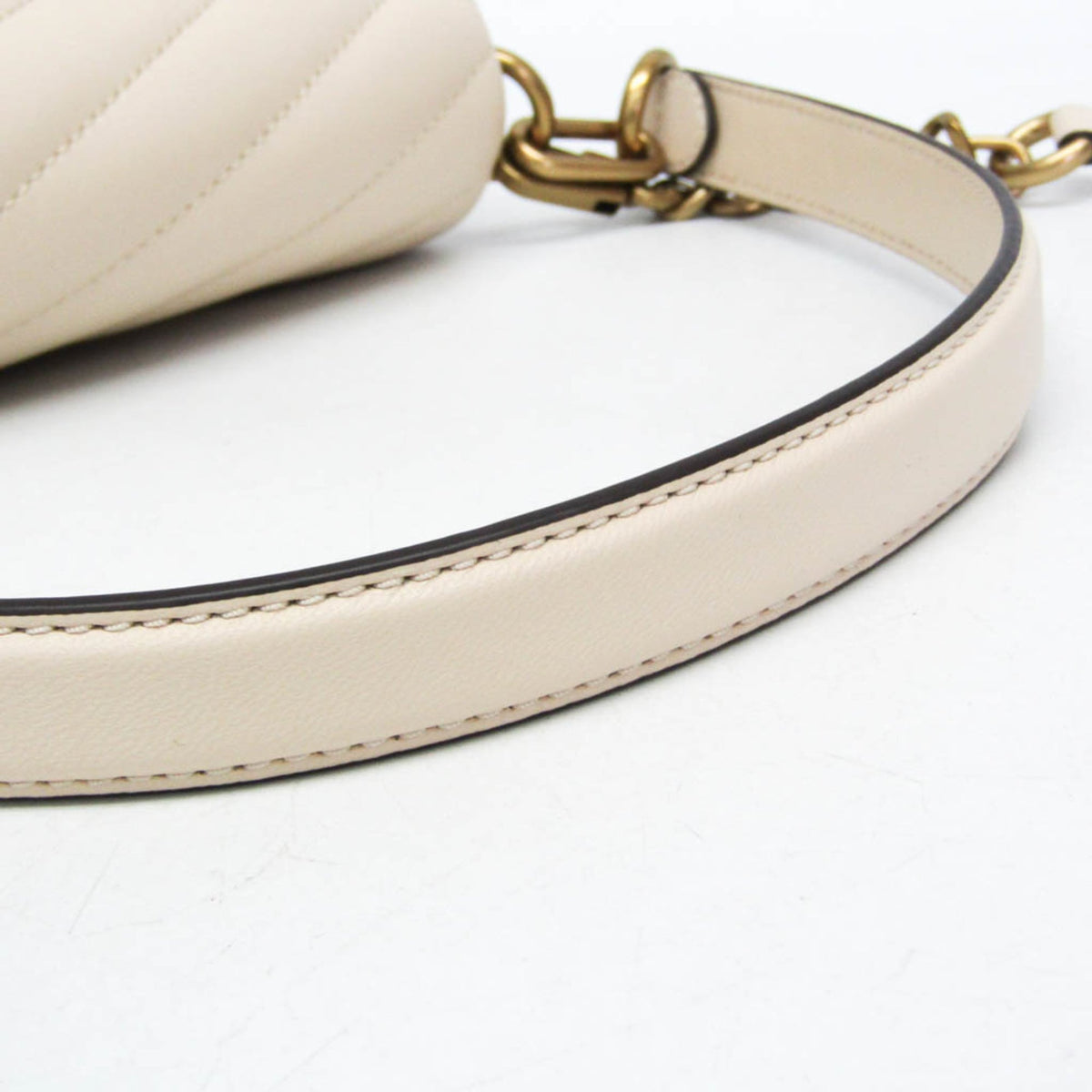 Tory Burch Kira Chevron · Leather