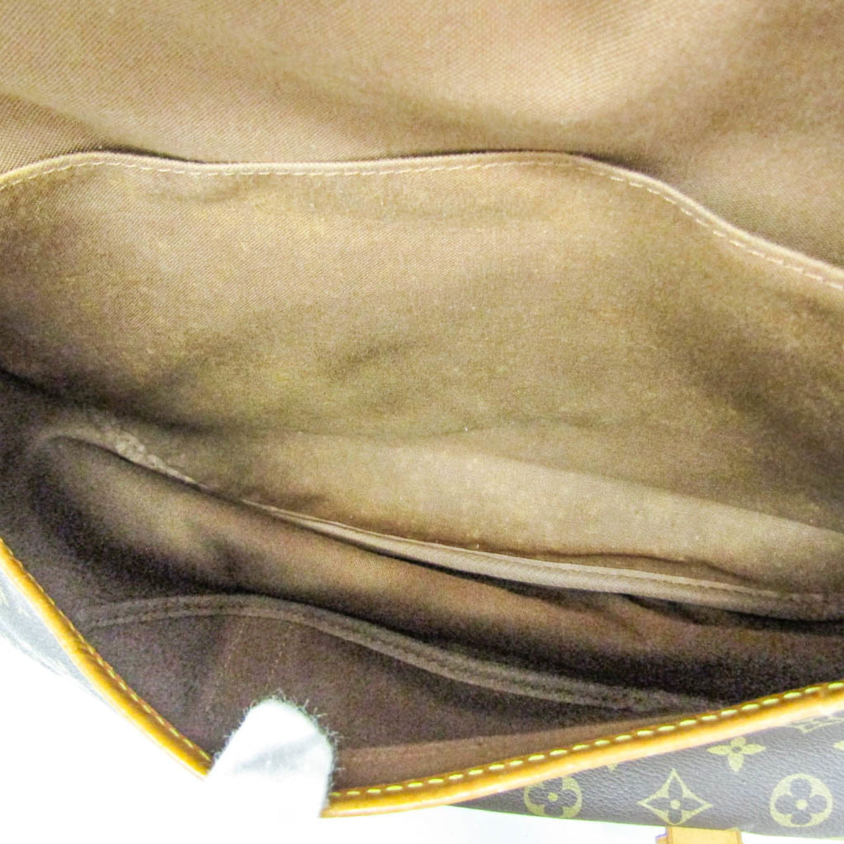 Louis Vuitton Saumur 43 · Monogram