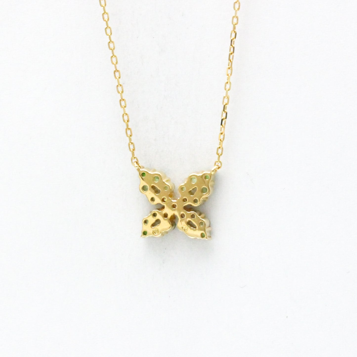 Vendome Aoyama Butterfly · 18K Yellow Gold
