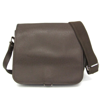 Louis Vuitton Taiga Andrei · Messenger