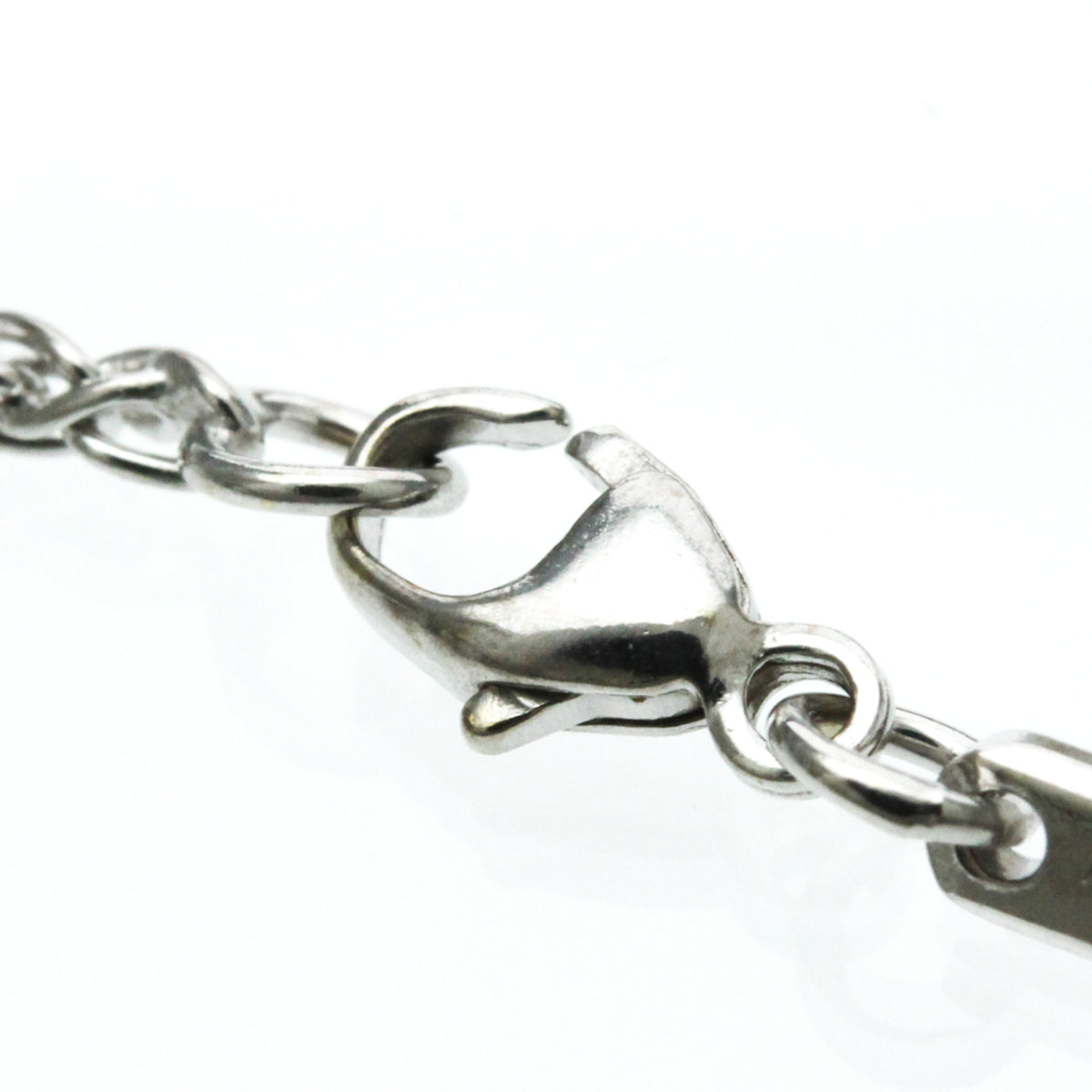 Chopard Happy Diamonds · 18K White Gold