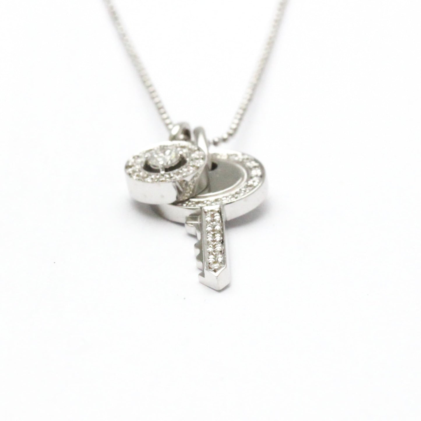 Vendome Aoyama Key · Diamond · 18K White Gold