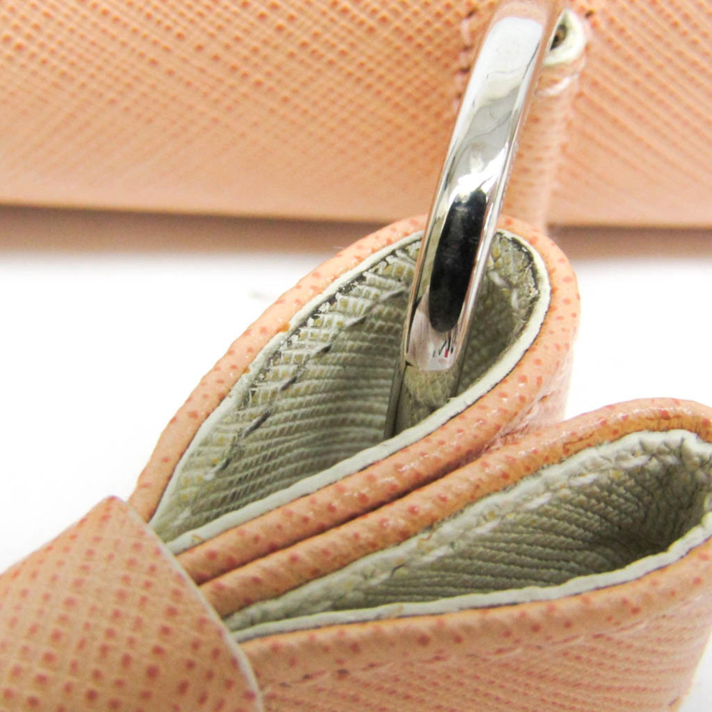 Salvatore Ferragamo Gancini Vara · Ribbon Handle