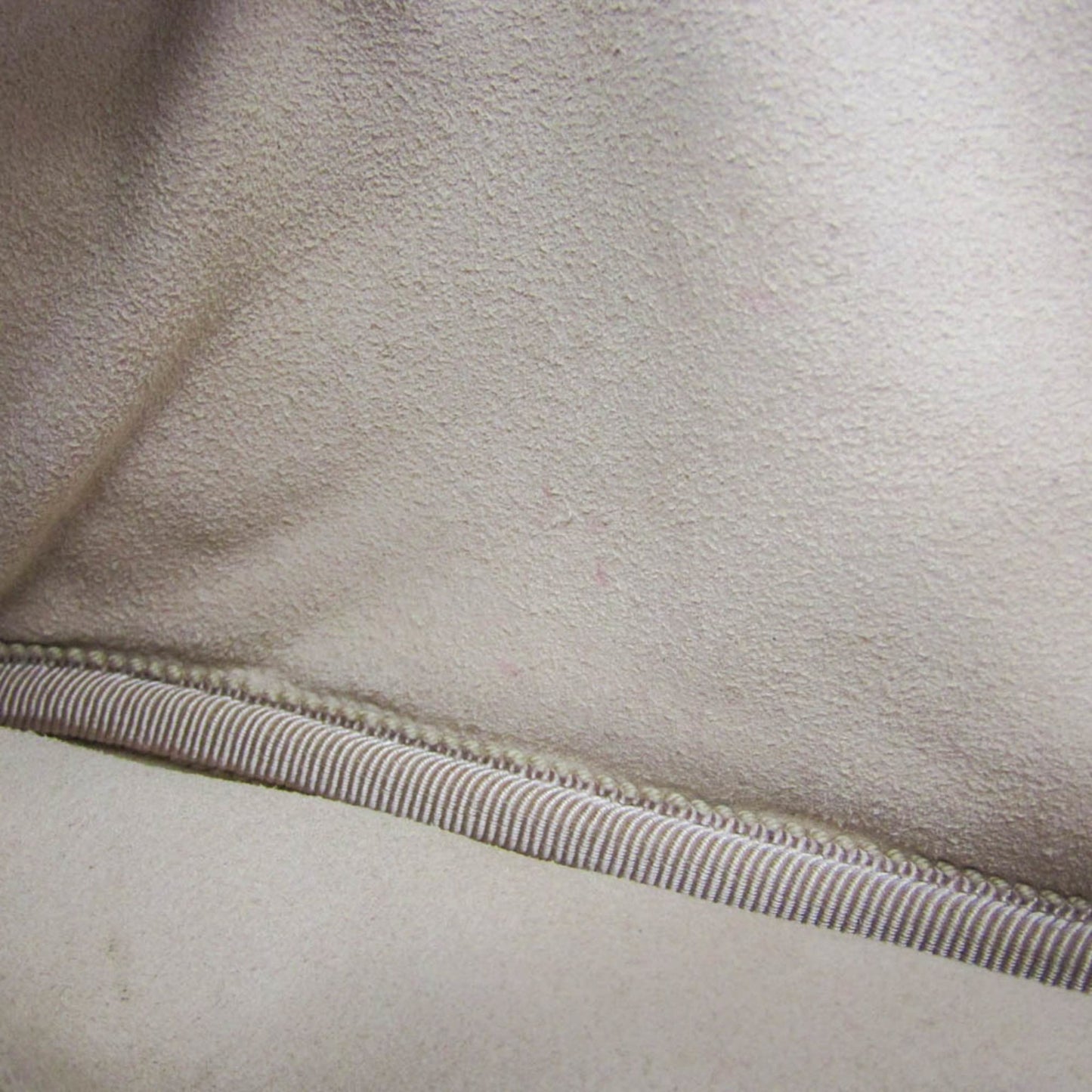 Gucci GG Marmont · Leather