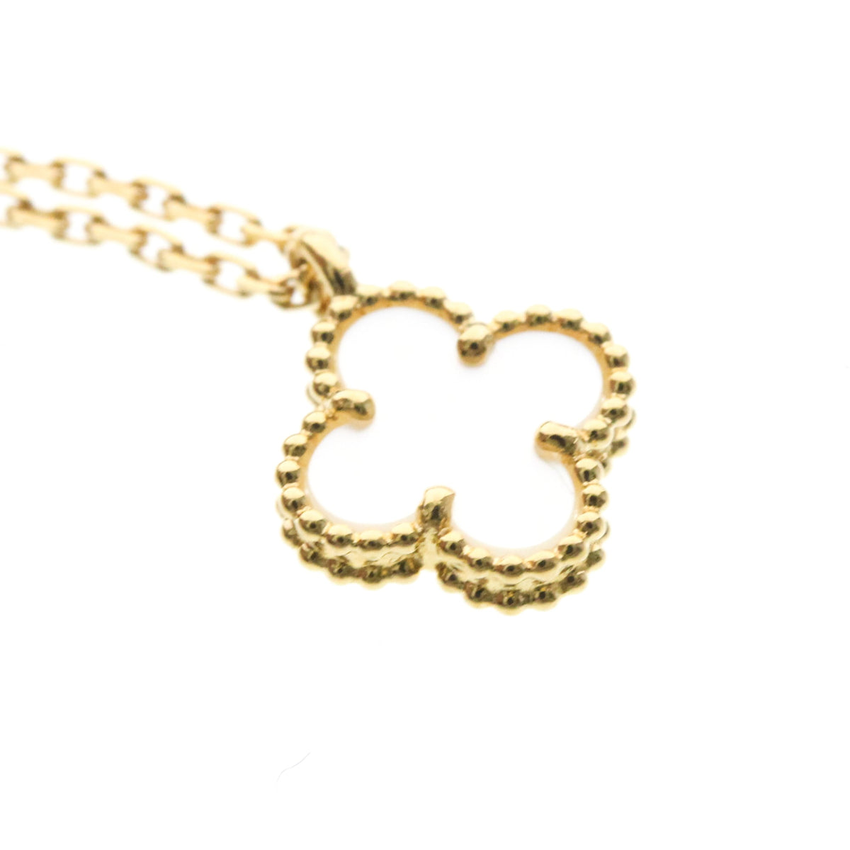 Van Cleef & Arpels Sweet Alhambra · Mother of Pearl