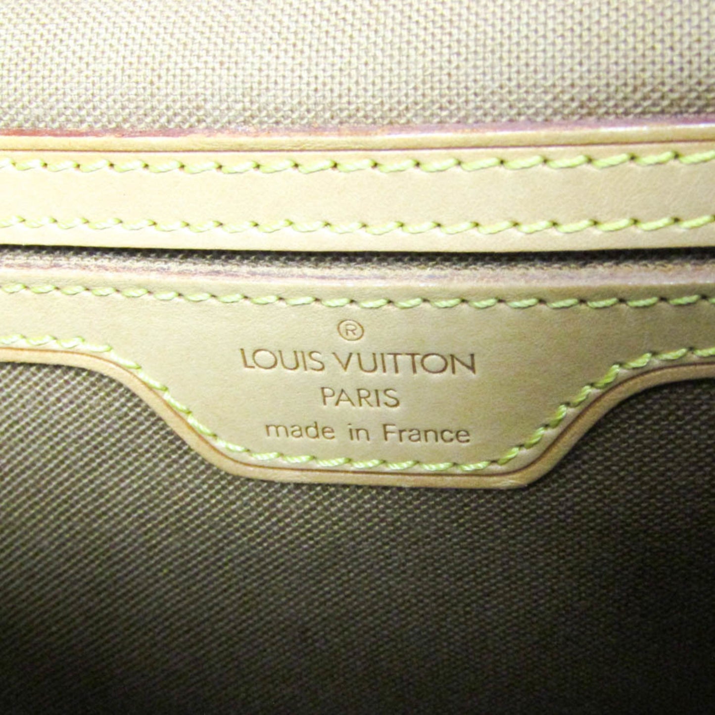 Louis Vuitton Montsouris GM · Monogram