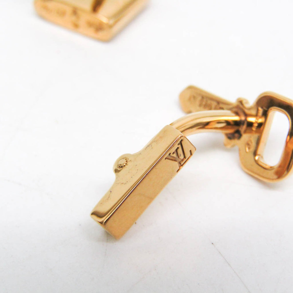 Louis Vuitton Padlock & Key · Silver 925
