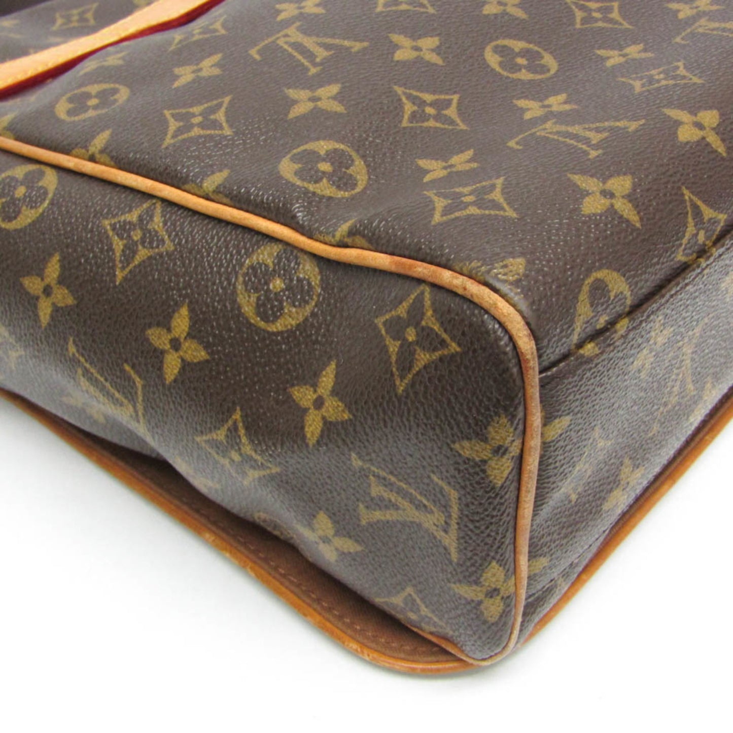 Louis Vuitton Avessess · Monogram