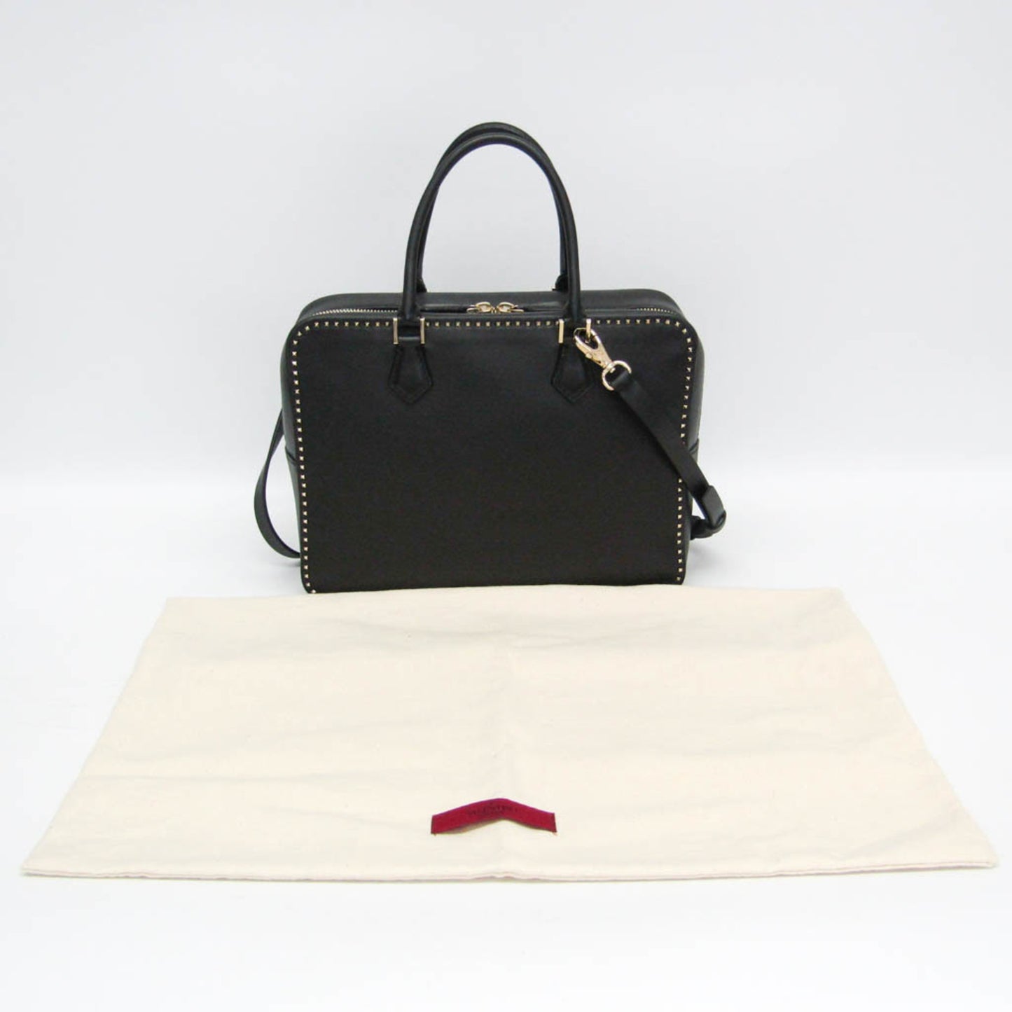 Valentino Garavani Lockstuds · Leather