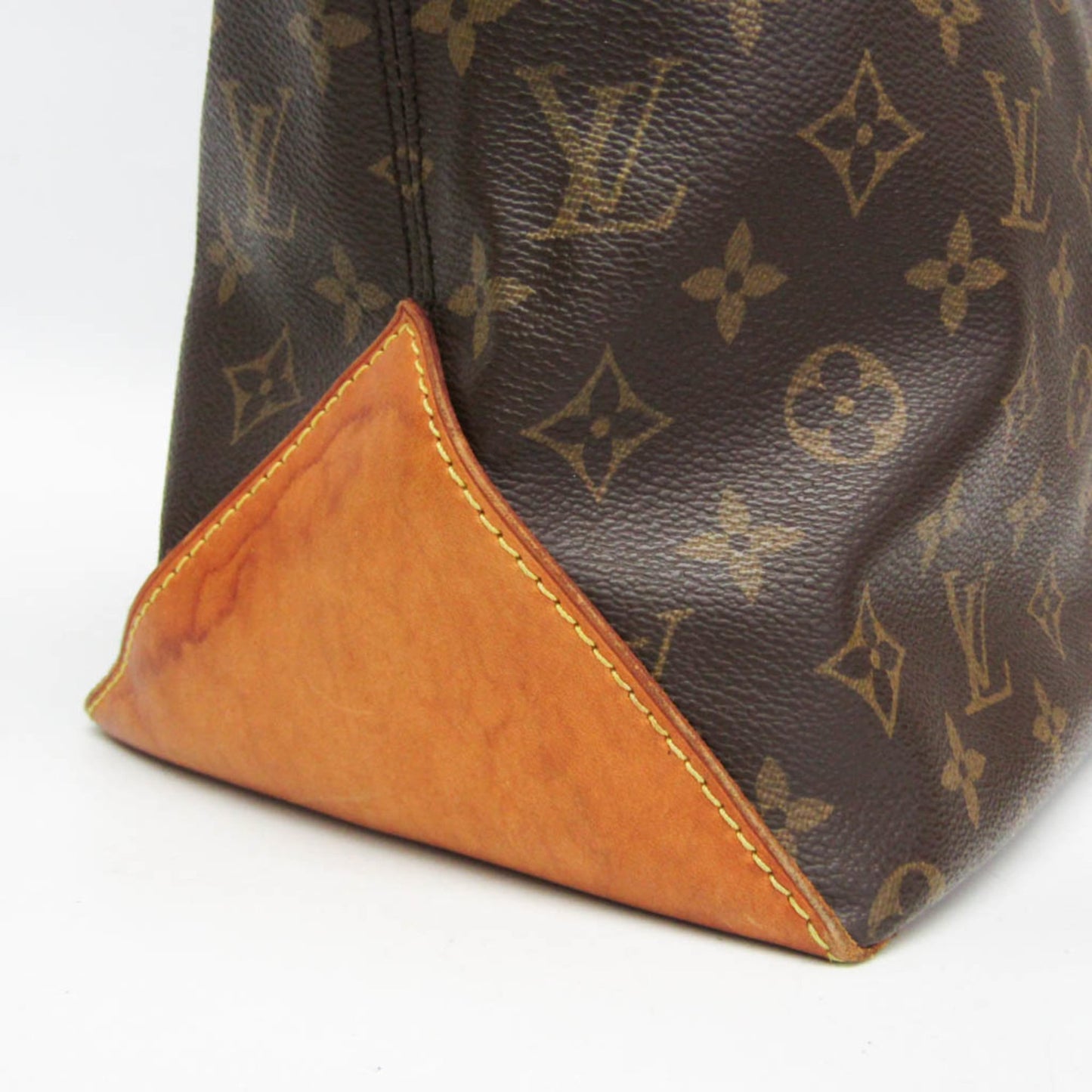 Louis Vuitton Cabas Mezzo · Monogram