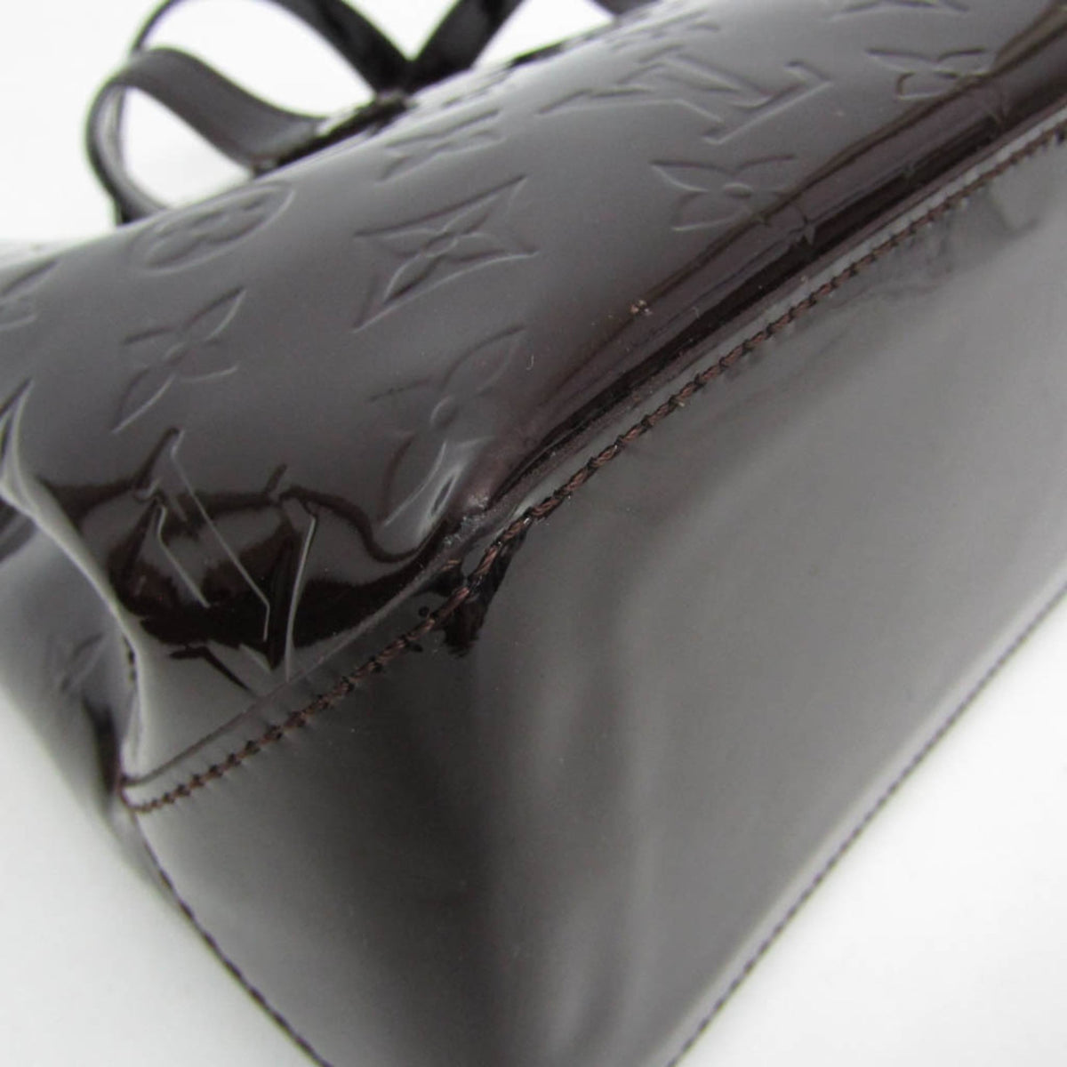 Louis Vuitton Wilshire PM · Vernis Amarante