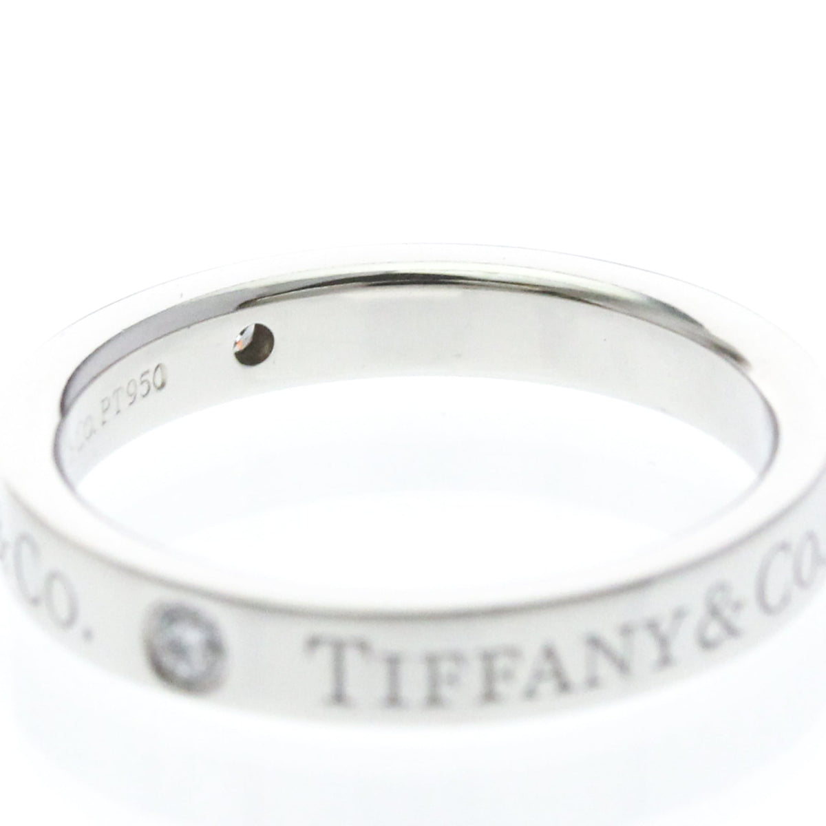 Tiffany Flat Band · Three Diamonds · Platinum