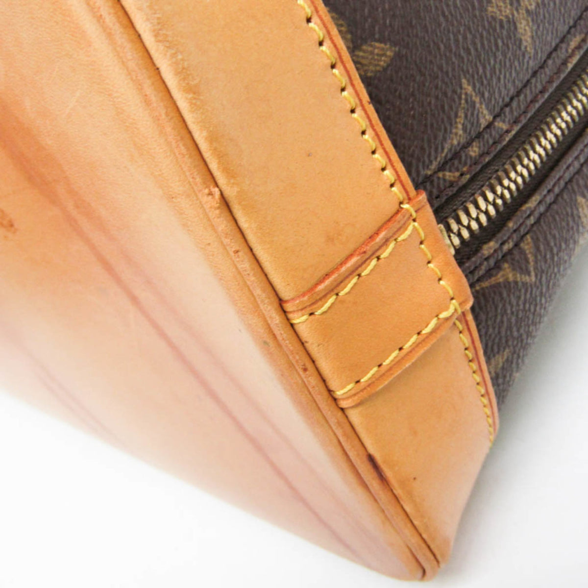 Louis Vuitton Alma · Monogram